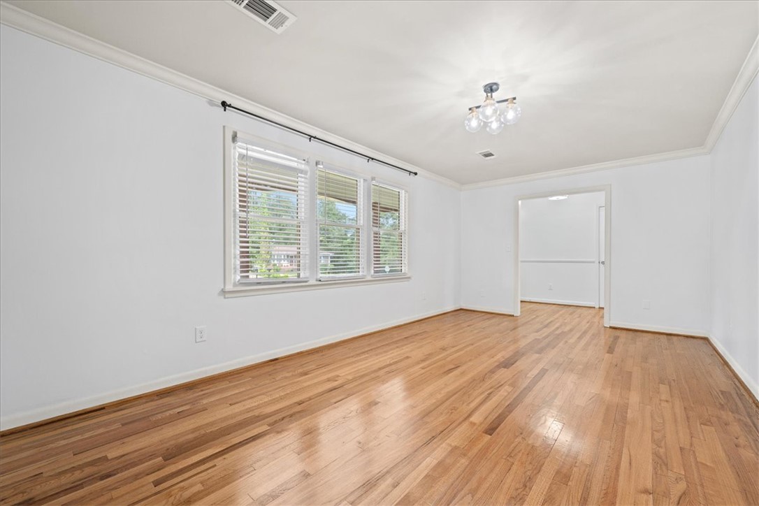 16 Starsdale Circle