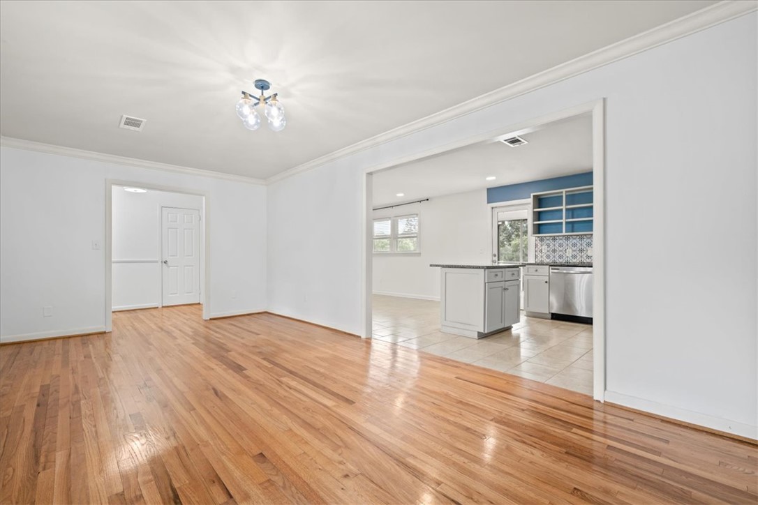 16 Starsdale Circle