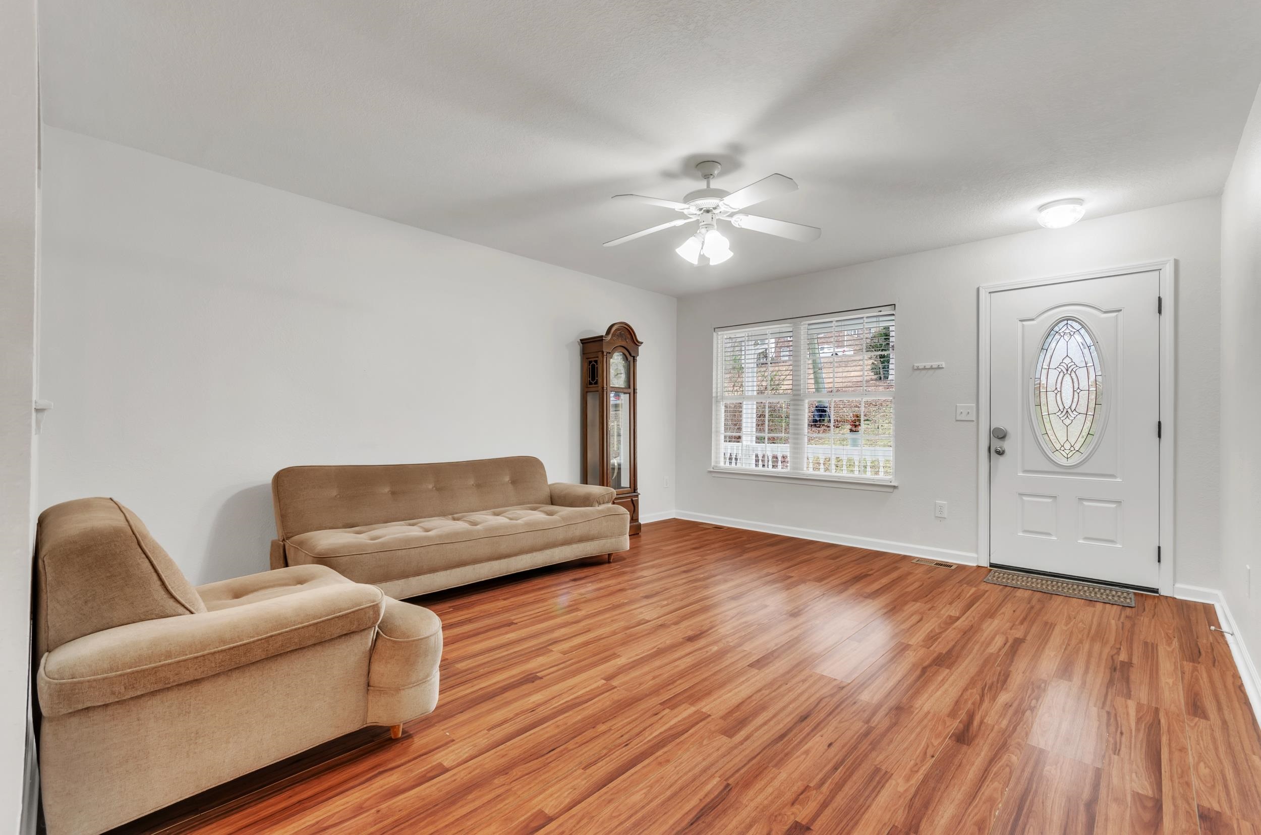 200 Tumbleweed Terrace