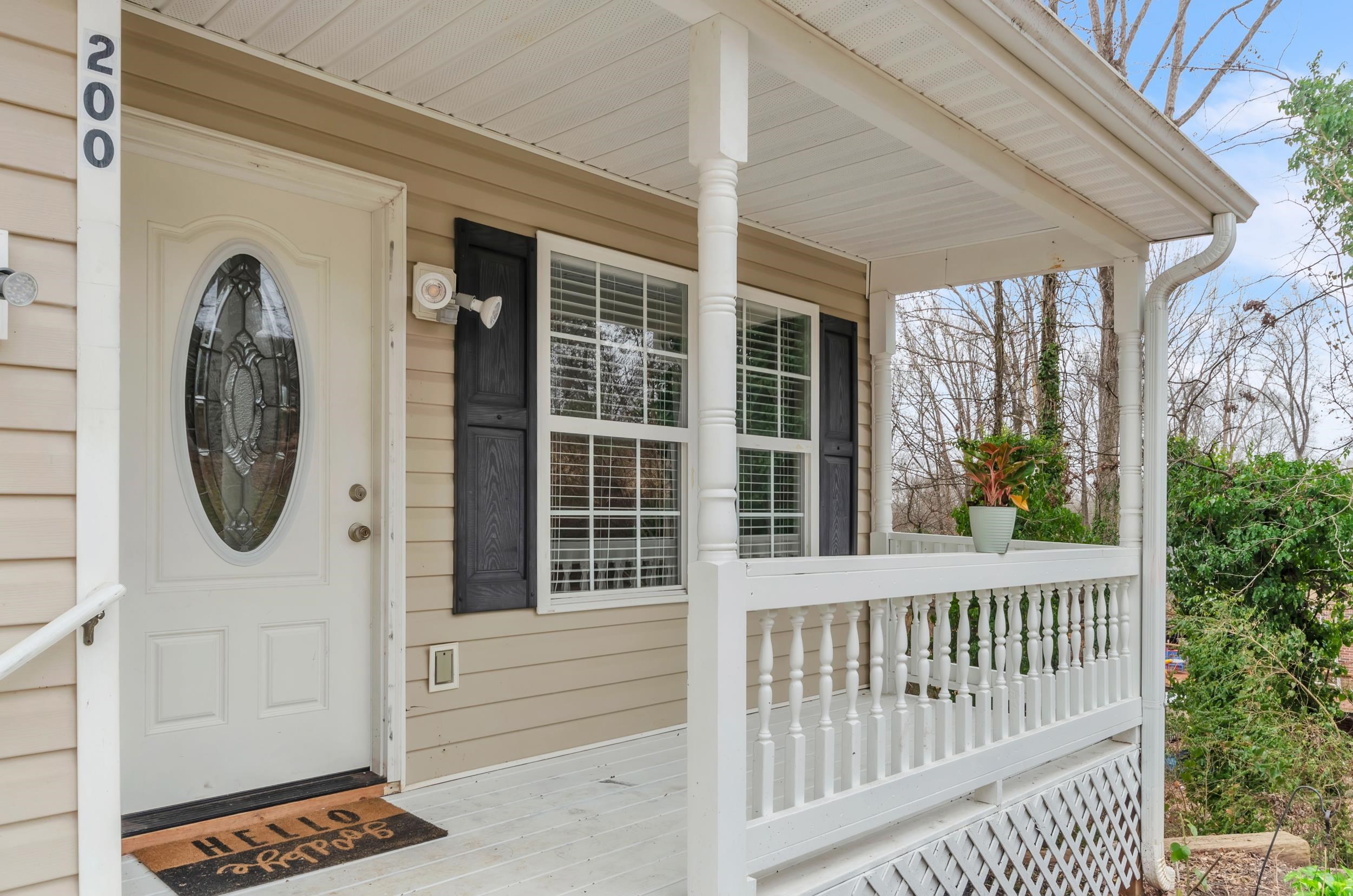 200 Tumbleweed Terrace