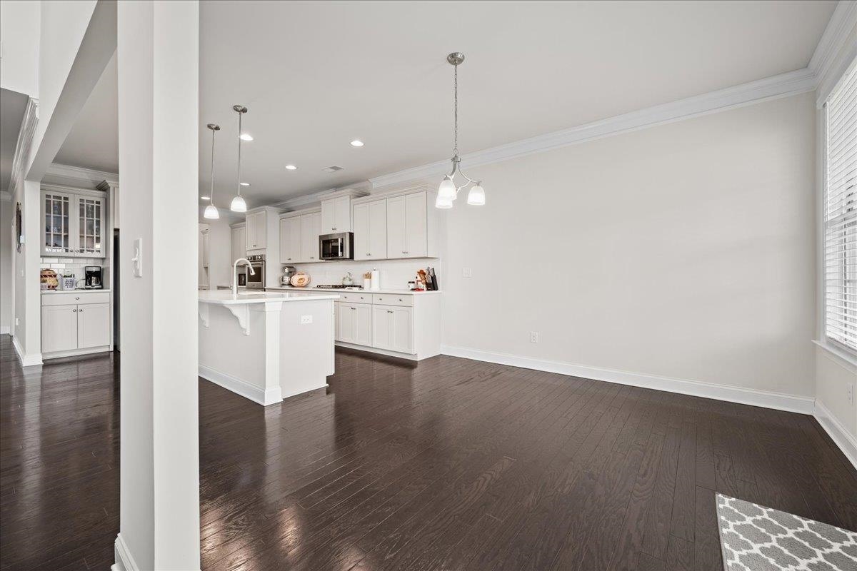 127 Riverland Woods Court