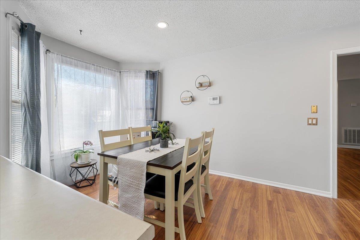 100 Fernande Drive