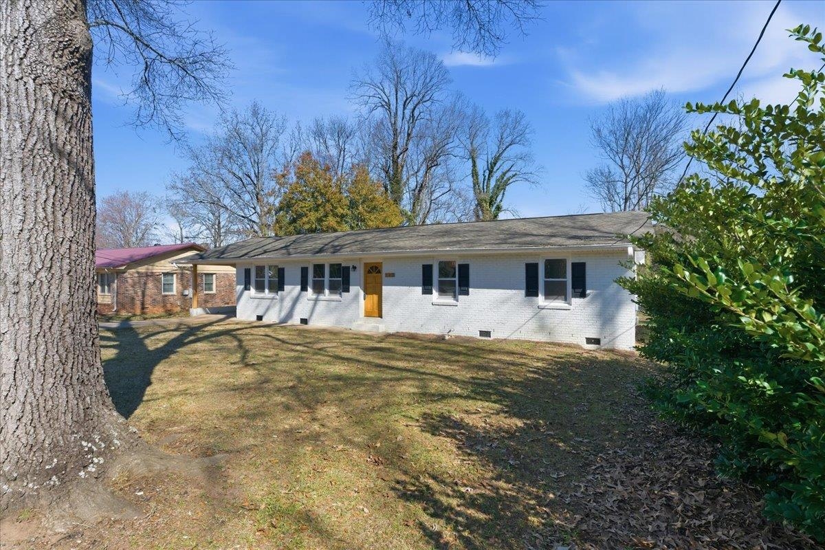 102 Pinefield Drive