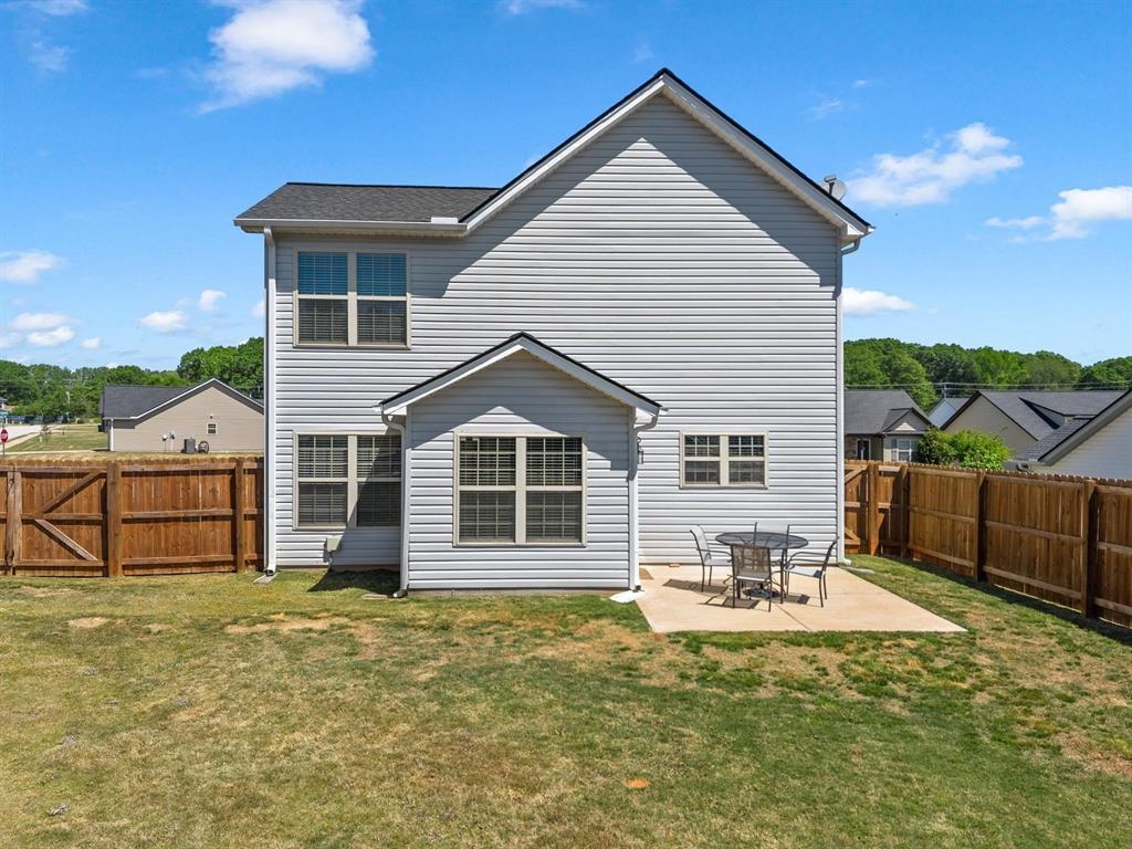 465 Peaksview Drive