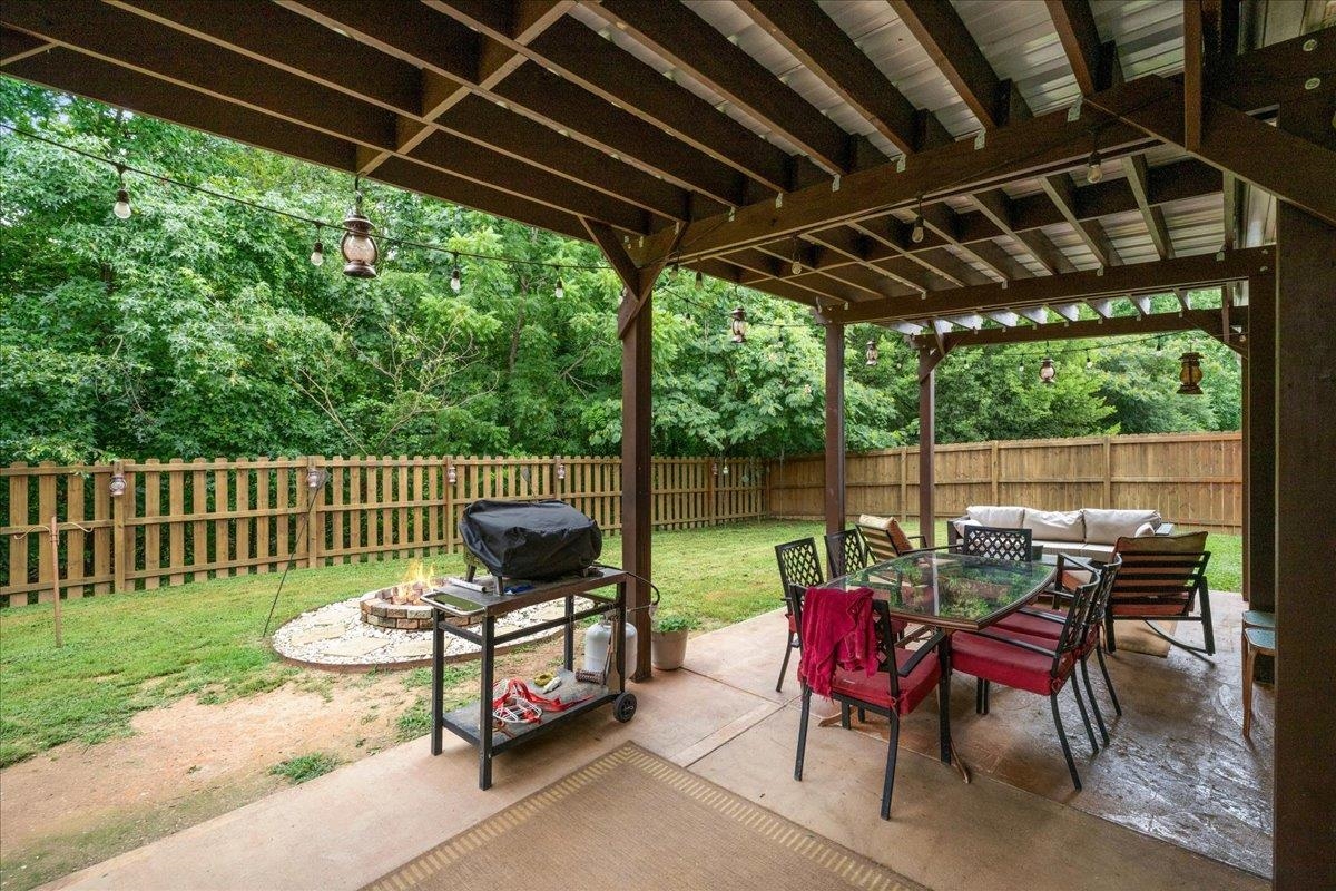 658 Timber Walk Drive