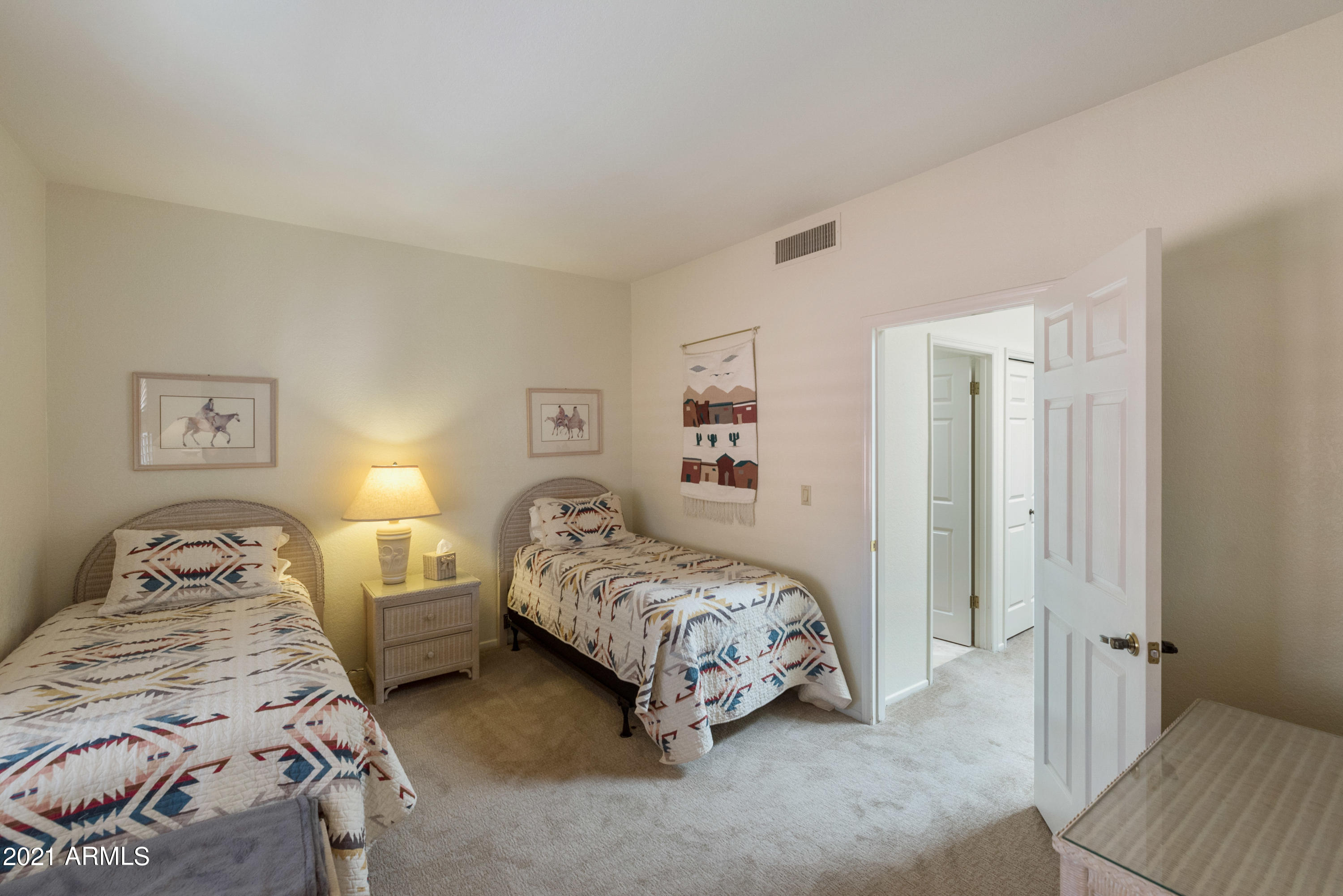 6123 N 28TH Place