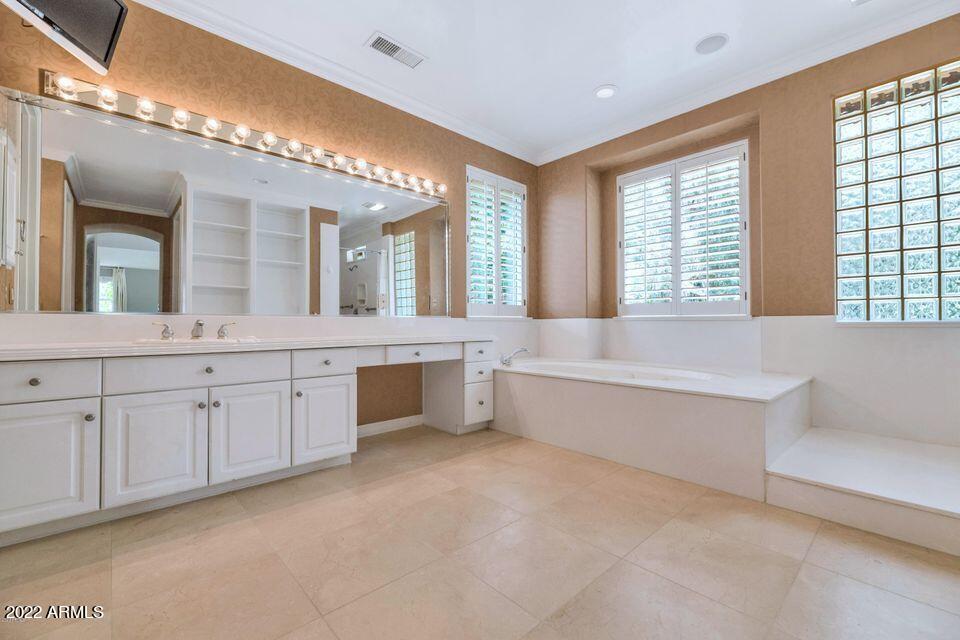4150 N 49th Street