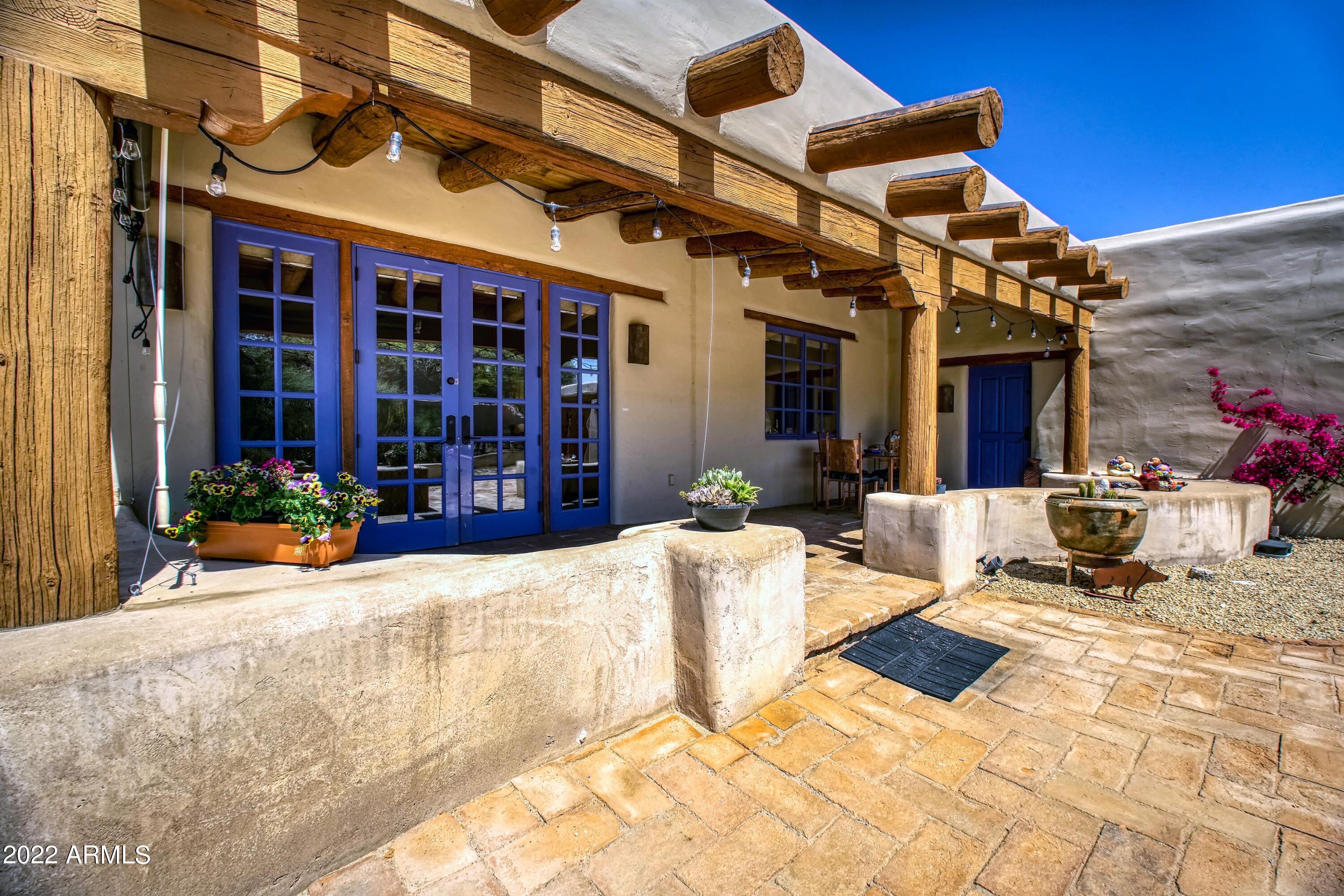 7614 E ROCKING CHAIR Road