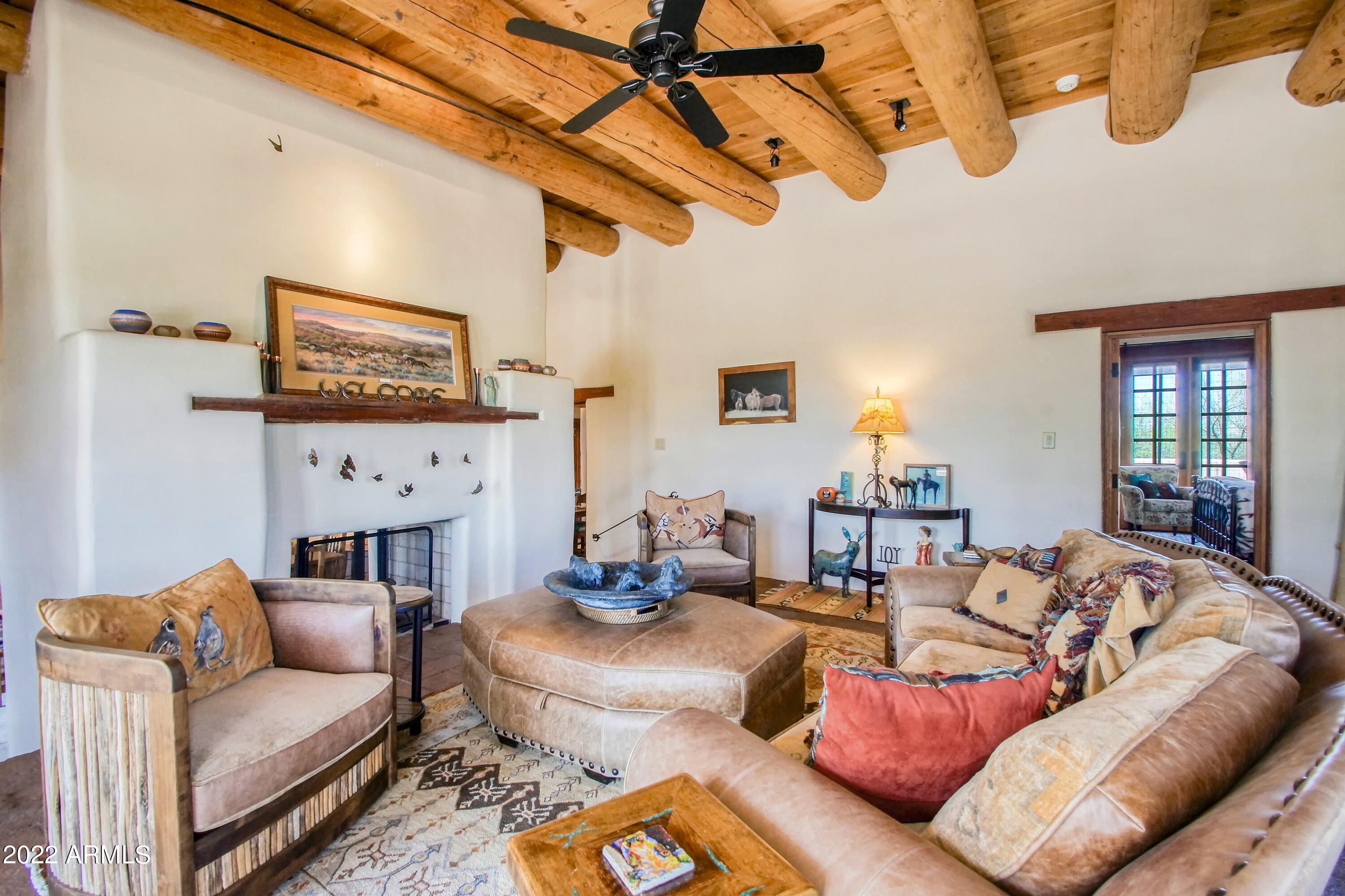 7614 E ROCKING CHAIR Road