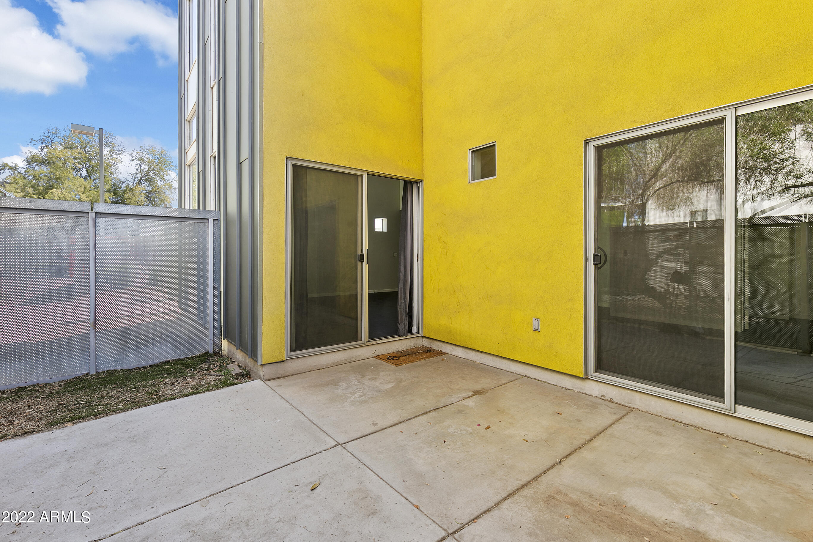 1111 W University Drive Unit: 1028