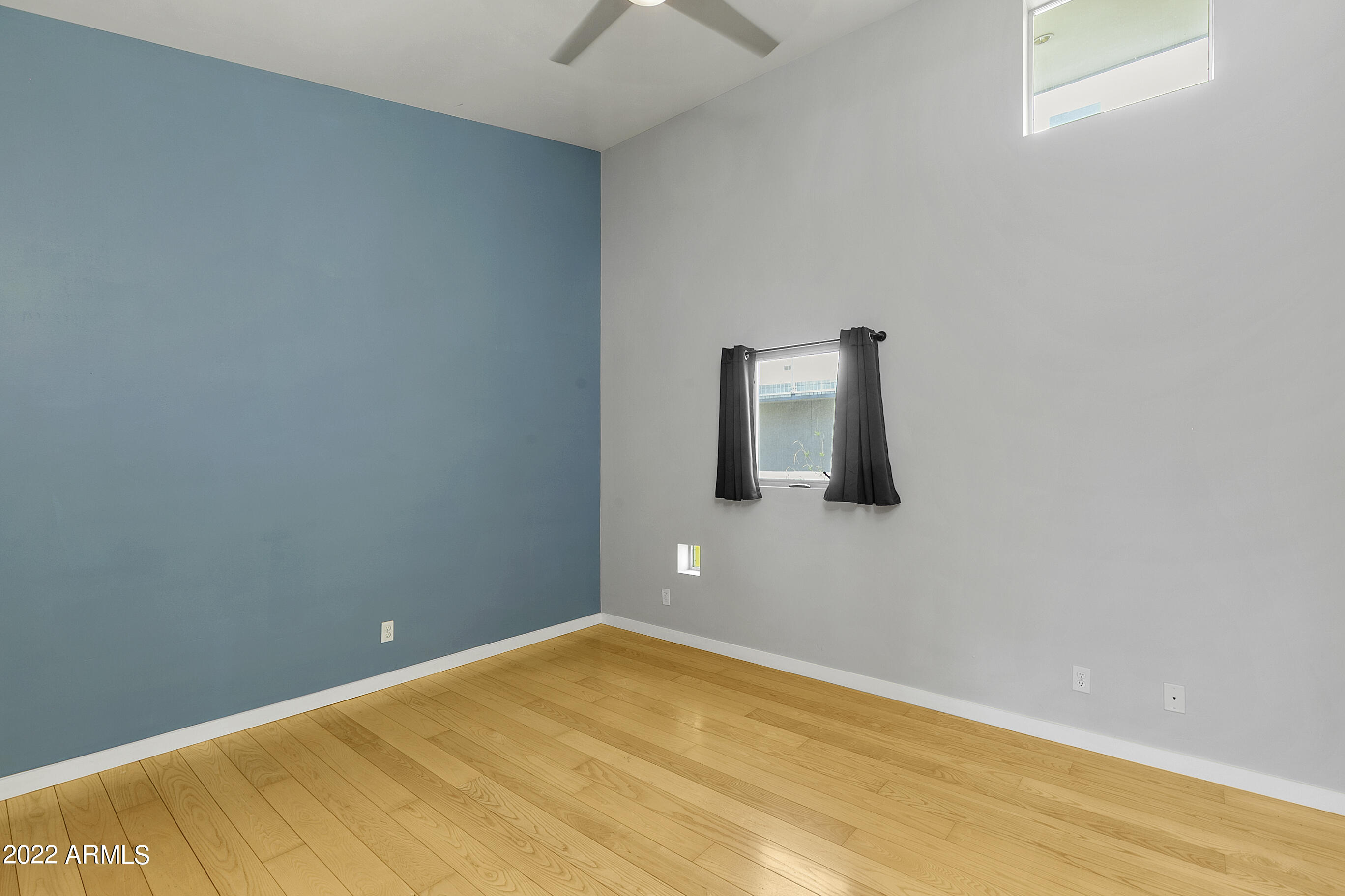 1111 W University Drive Unit: 1028