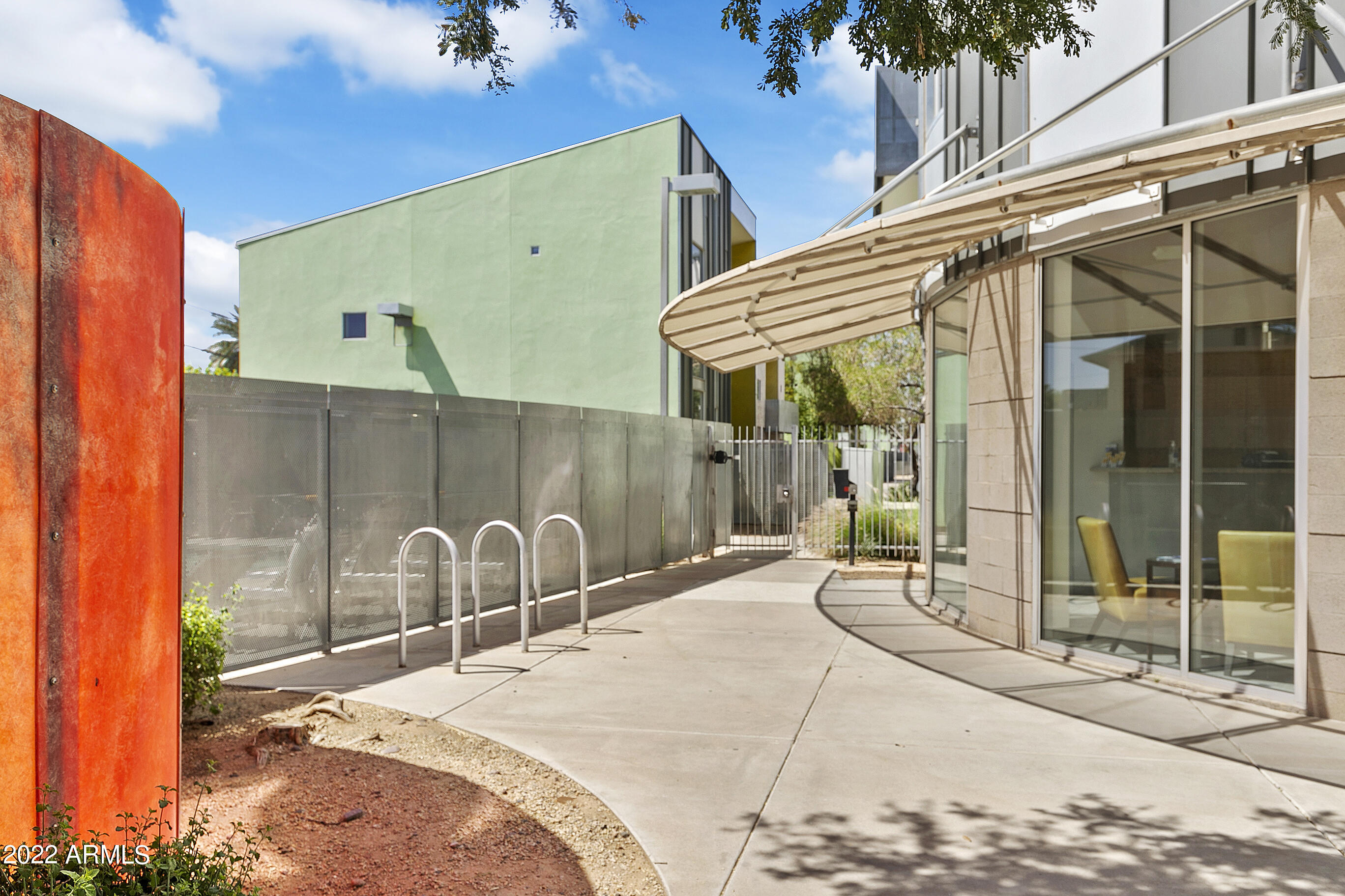 1111 W University Drive Unit: 1028