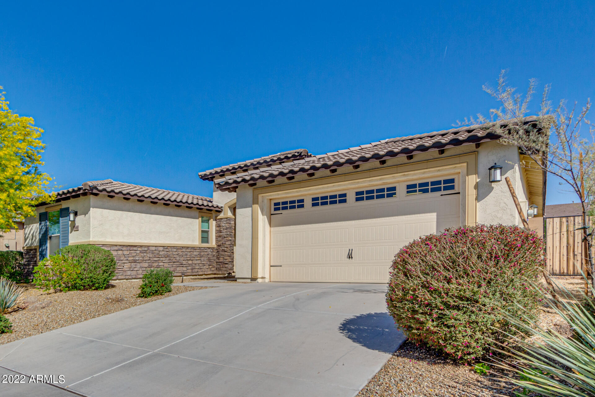15461 S 182ND Lane