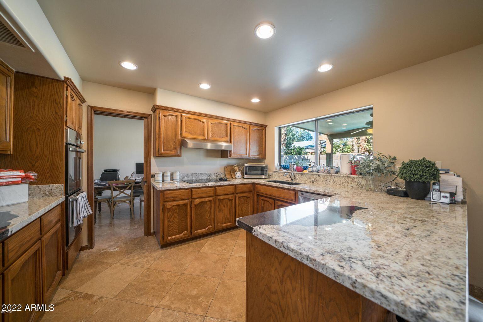 8714 E SAN LORENZO Drive