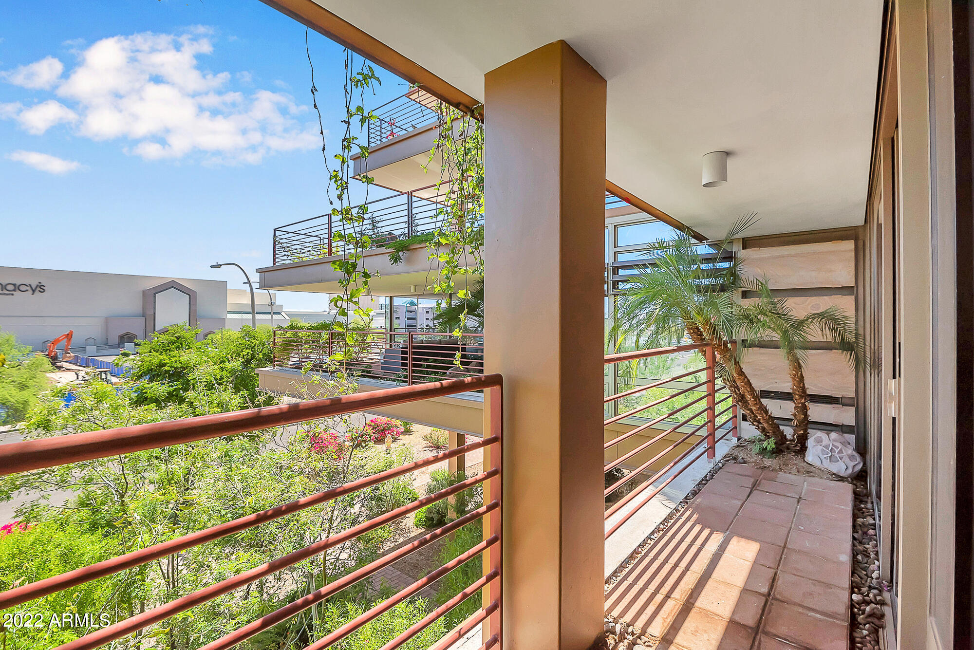 7117 E RANCHO VISTA Drive Unit: 3011