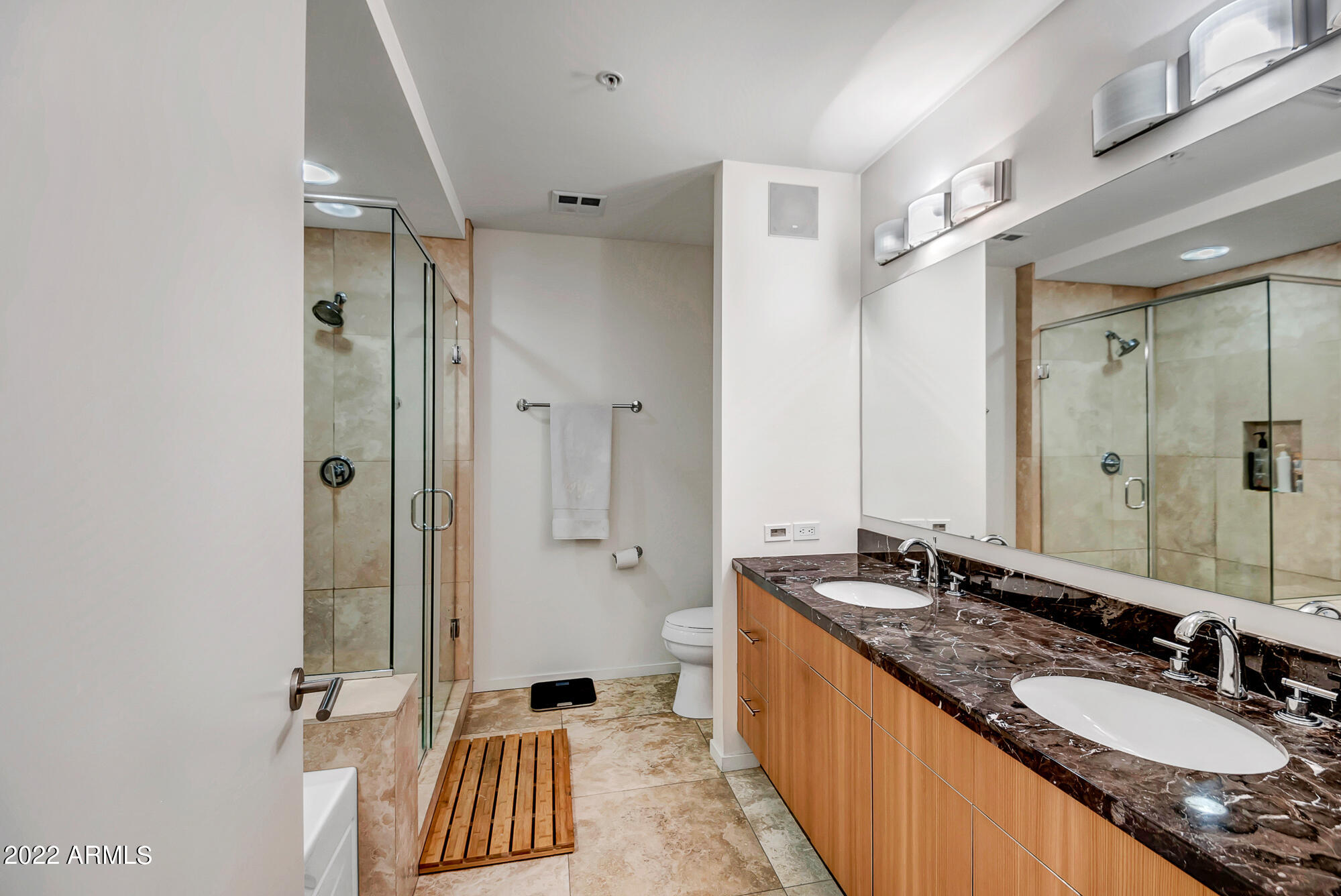 7117 E RANCHO VISTA Drive Unit: 3011