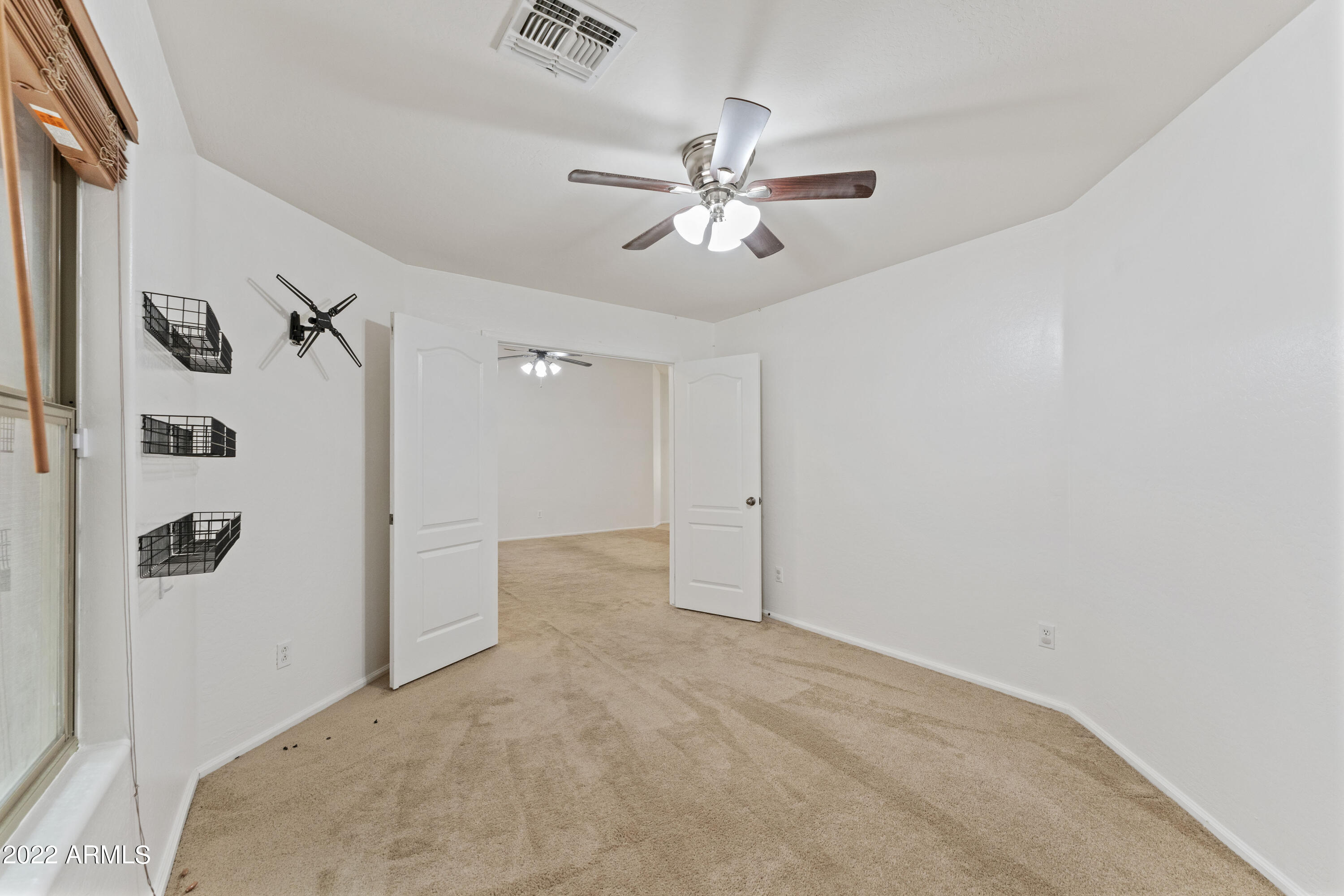 385 E PENNY Lane