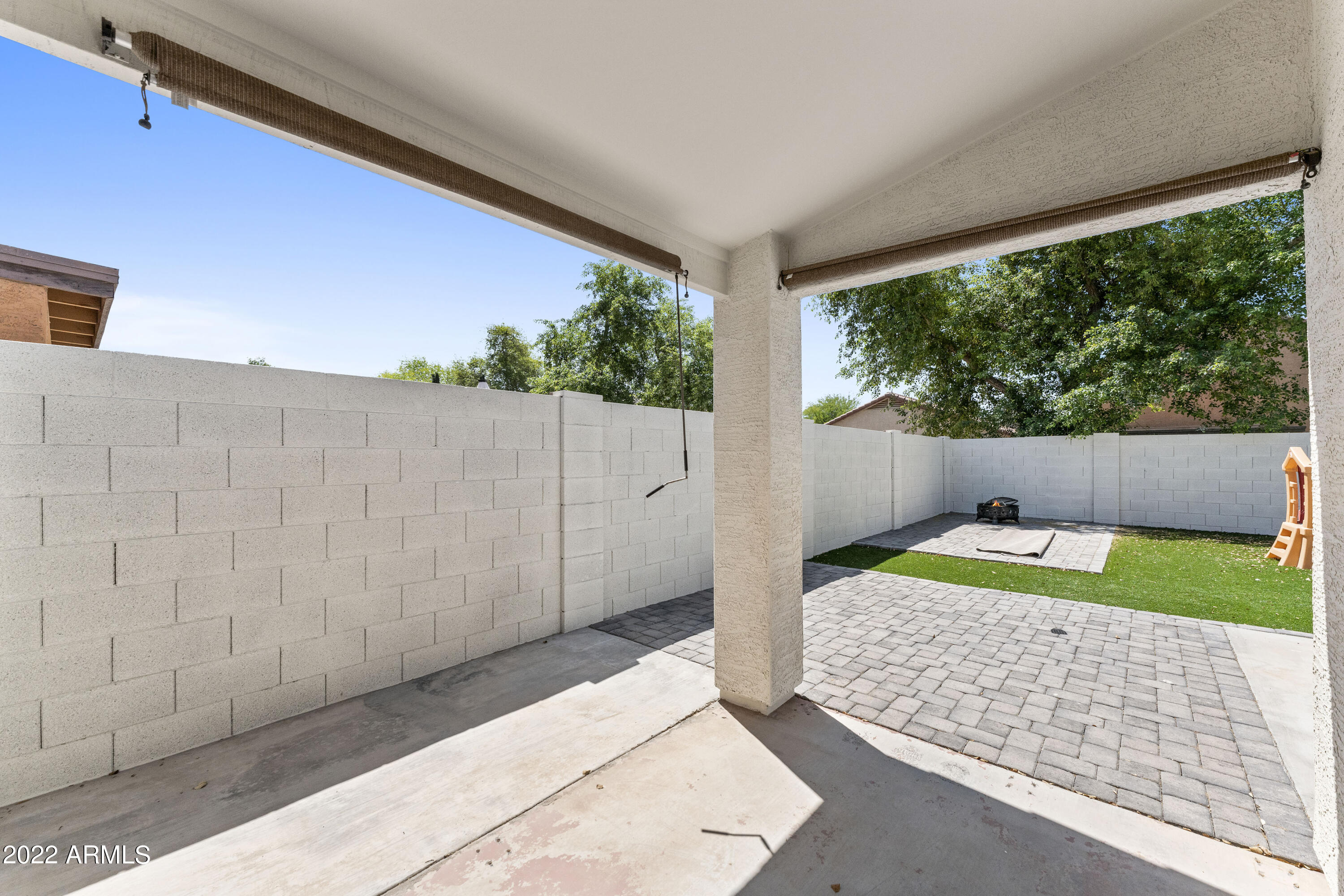 385 E PENNY Lane