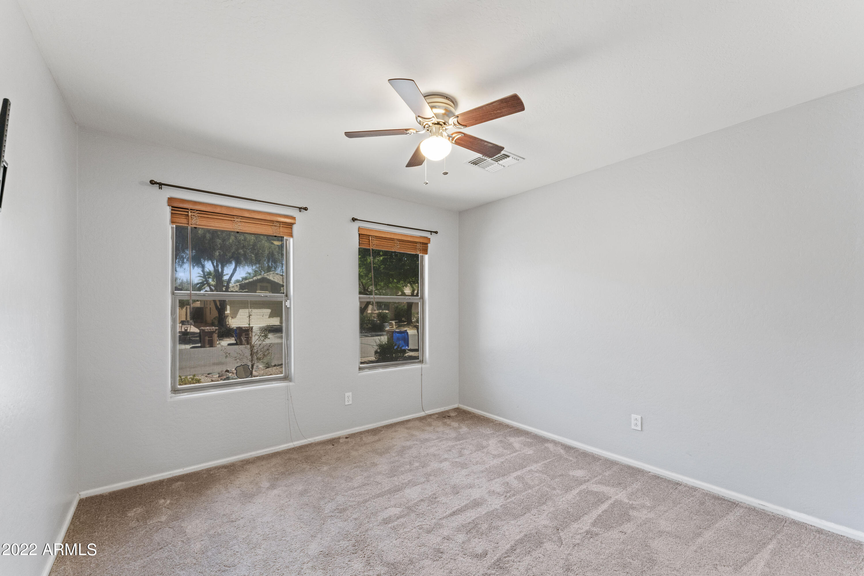 385 E PENNY Lane