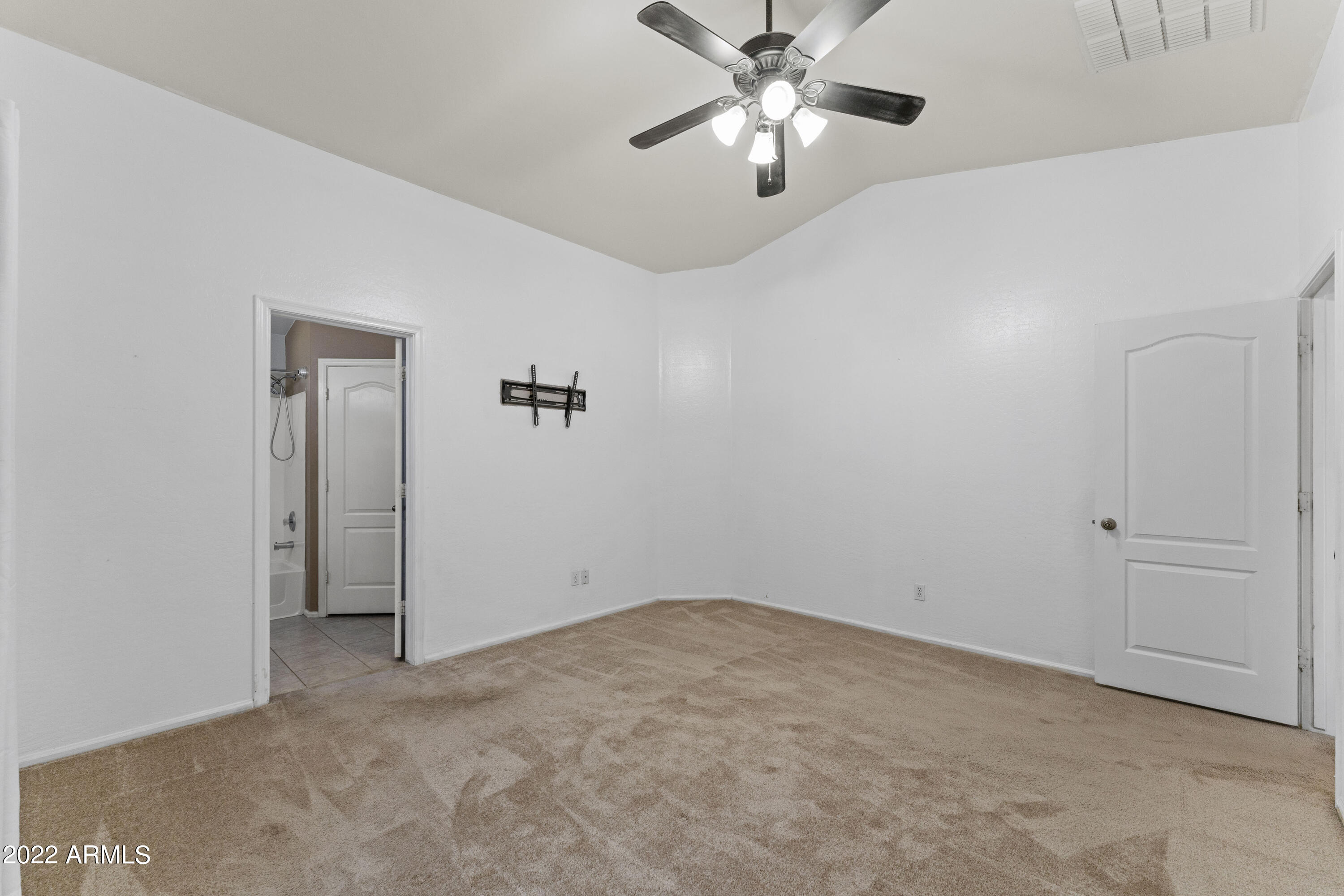 385 E PENNY Lane