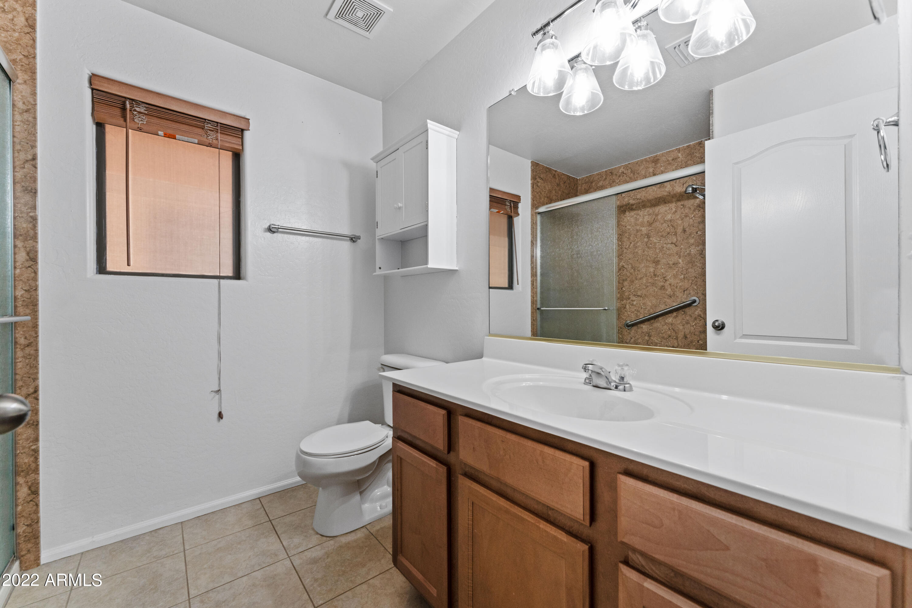 385 E PENNY Lane