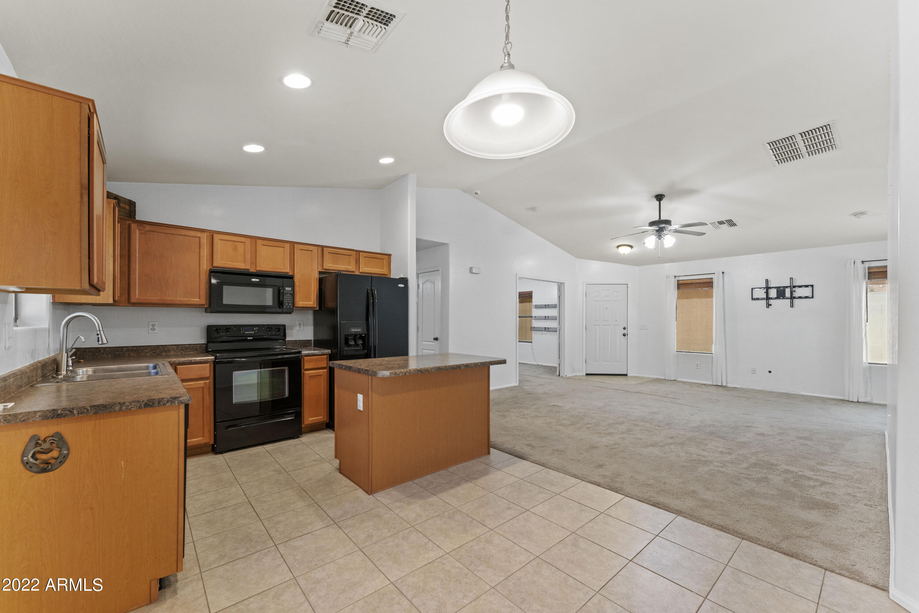 385 E PENNY Lane