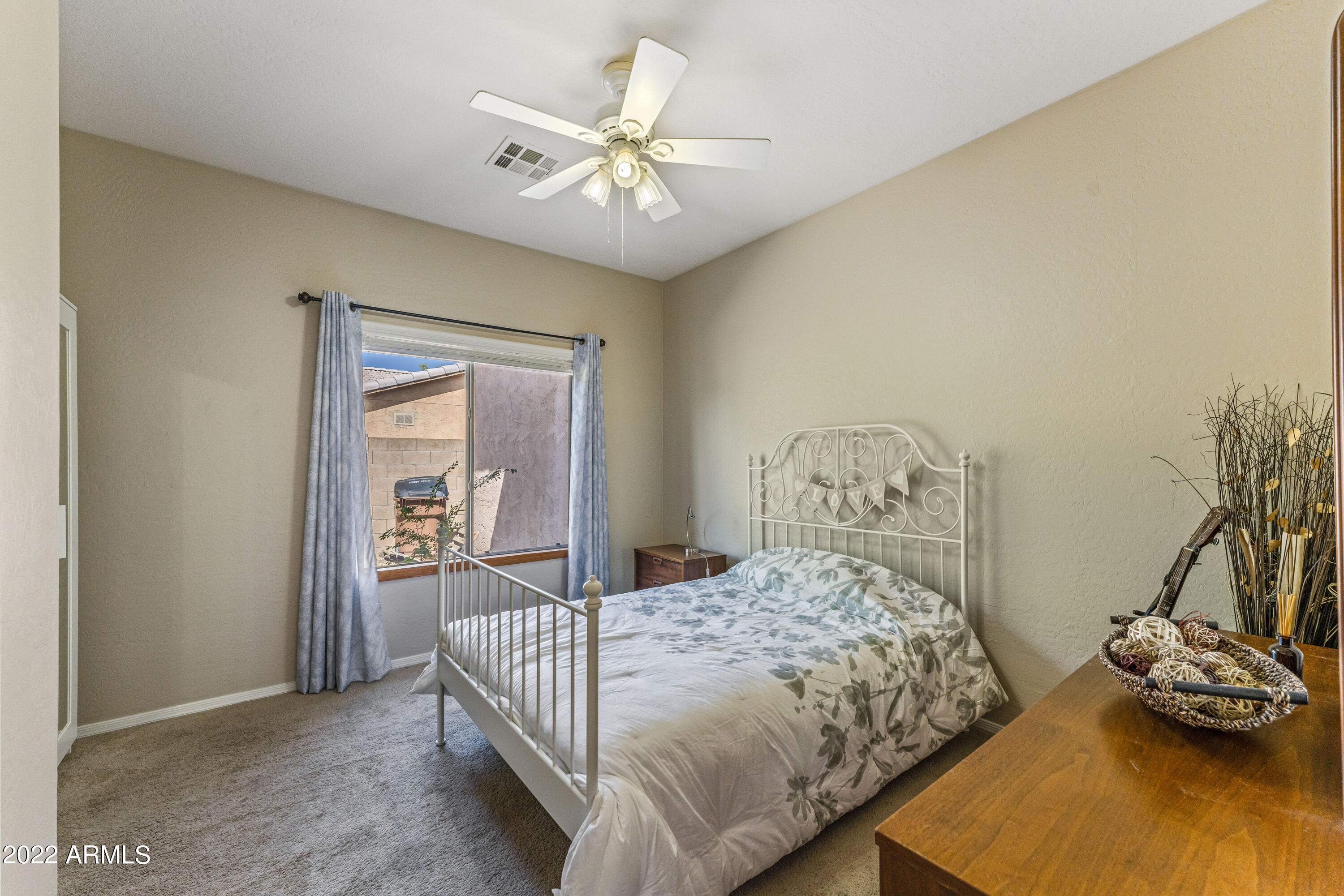 546 E SHAWNEE Road
