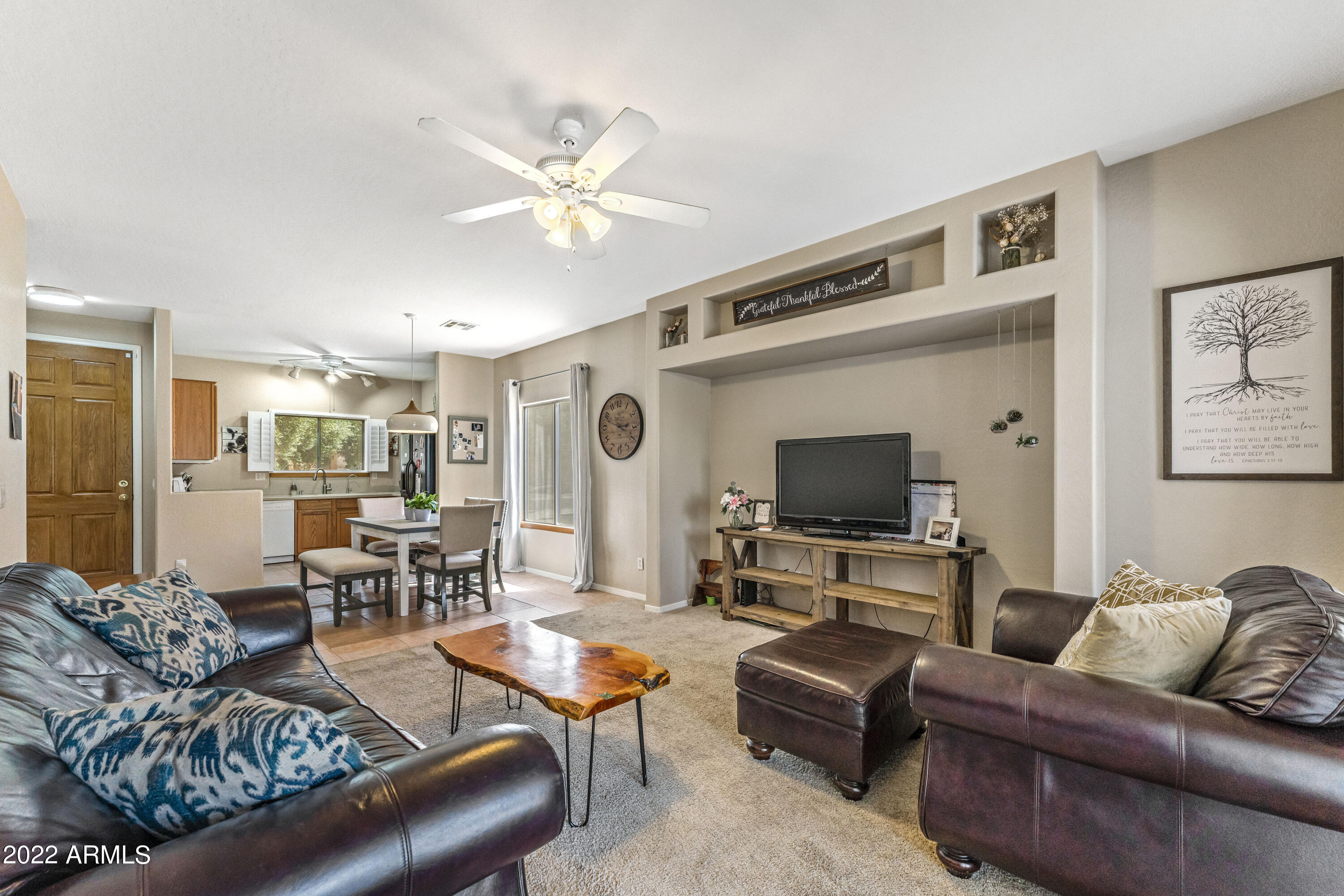 546 E SHAWNEE Road