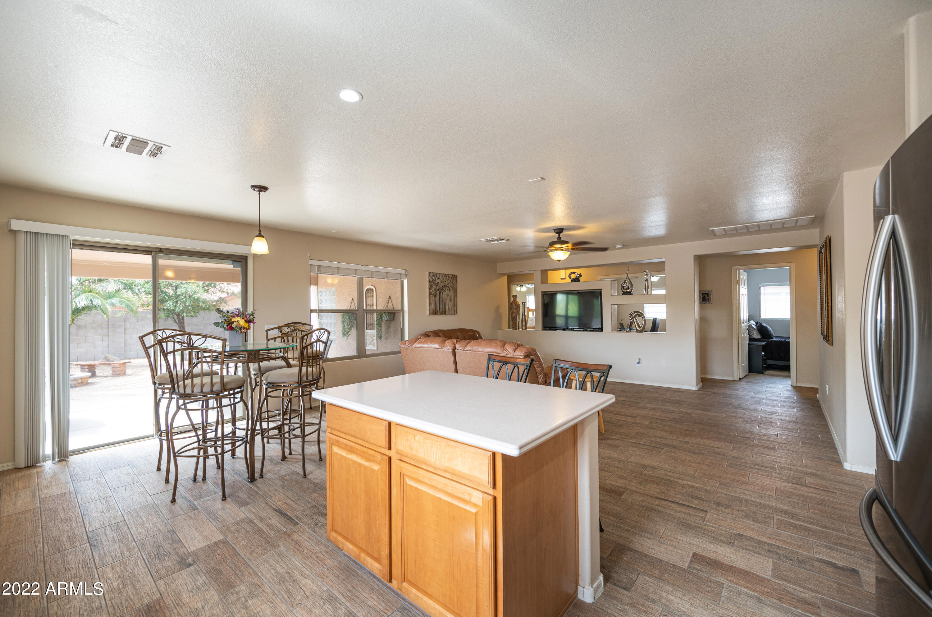 8017 W HATCHER Road