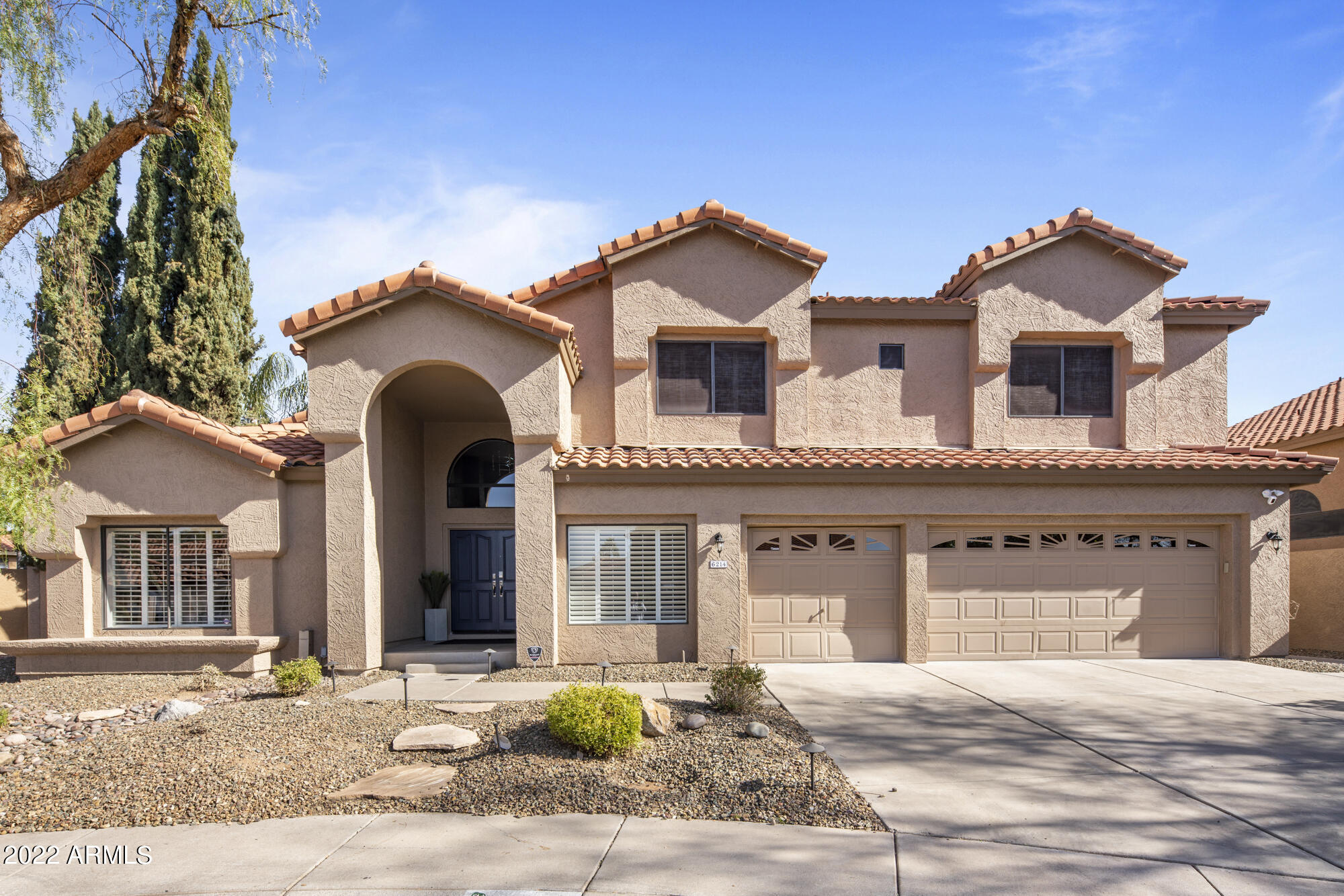 6214 E HILLERY Drive