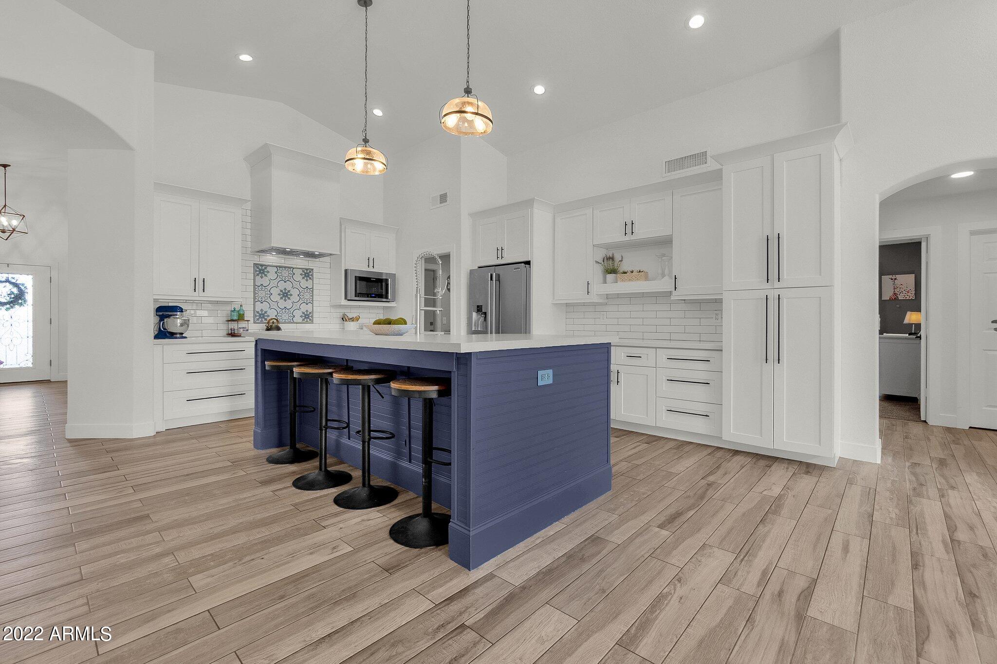 1745 S SPARTAN Court