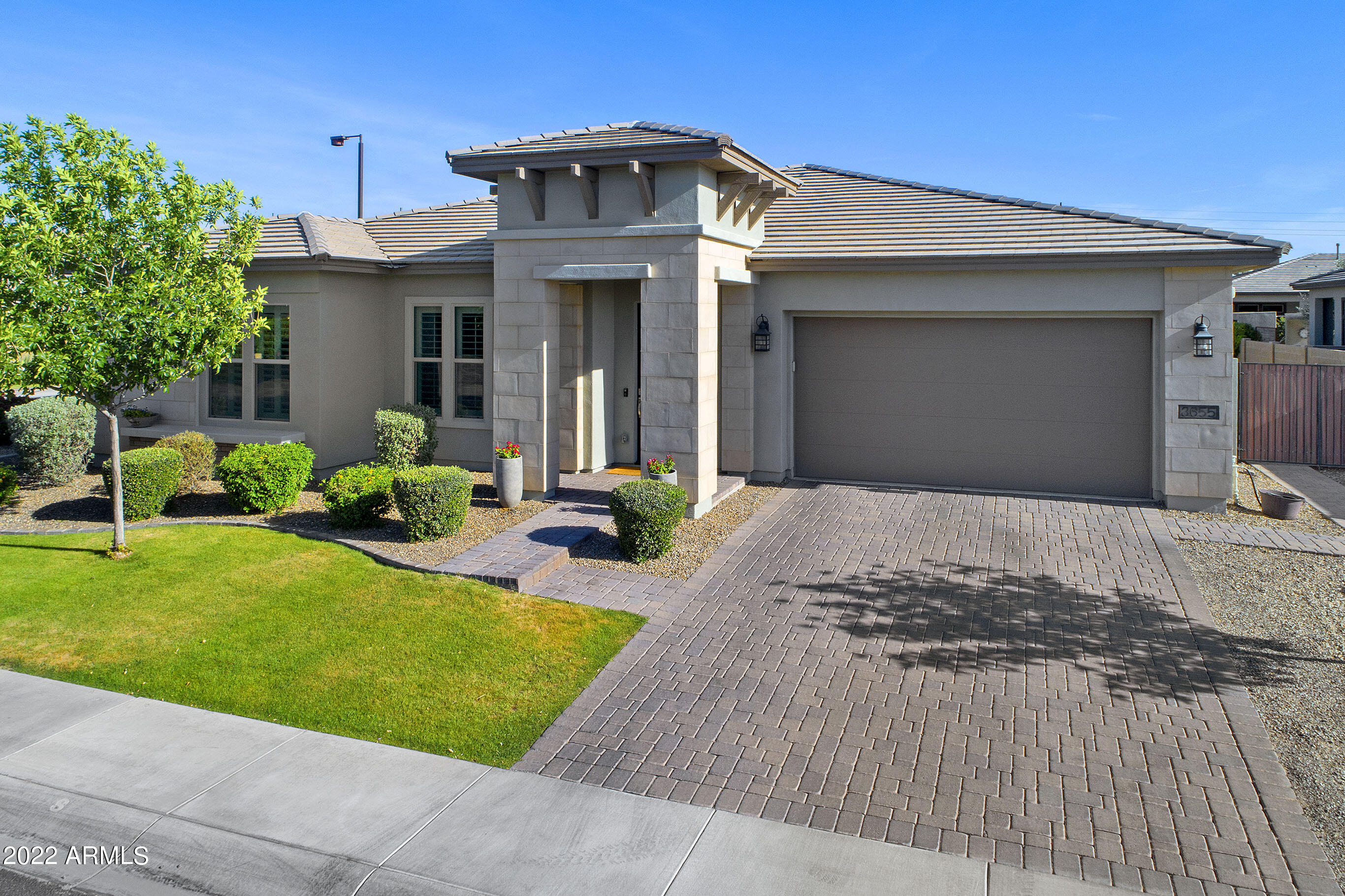 3655 E Gemini Place