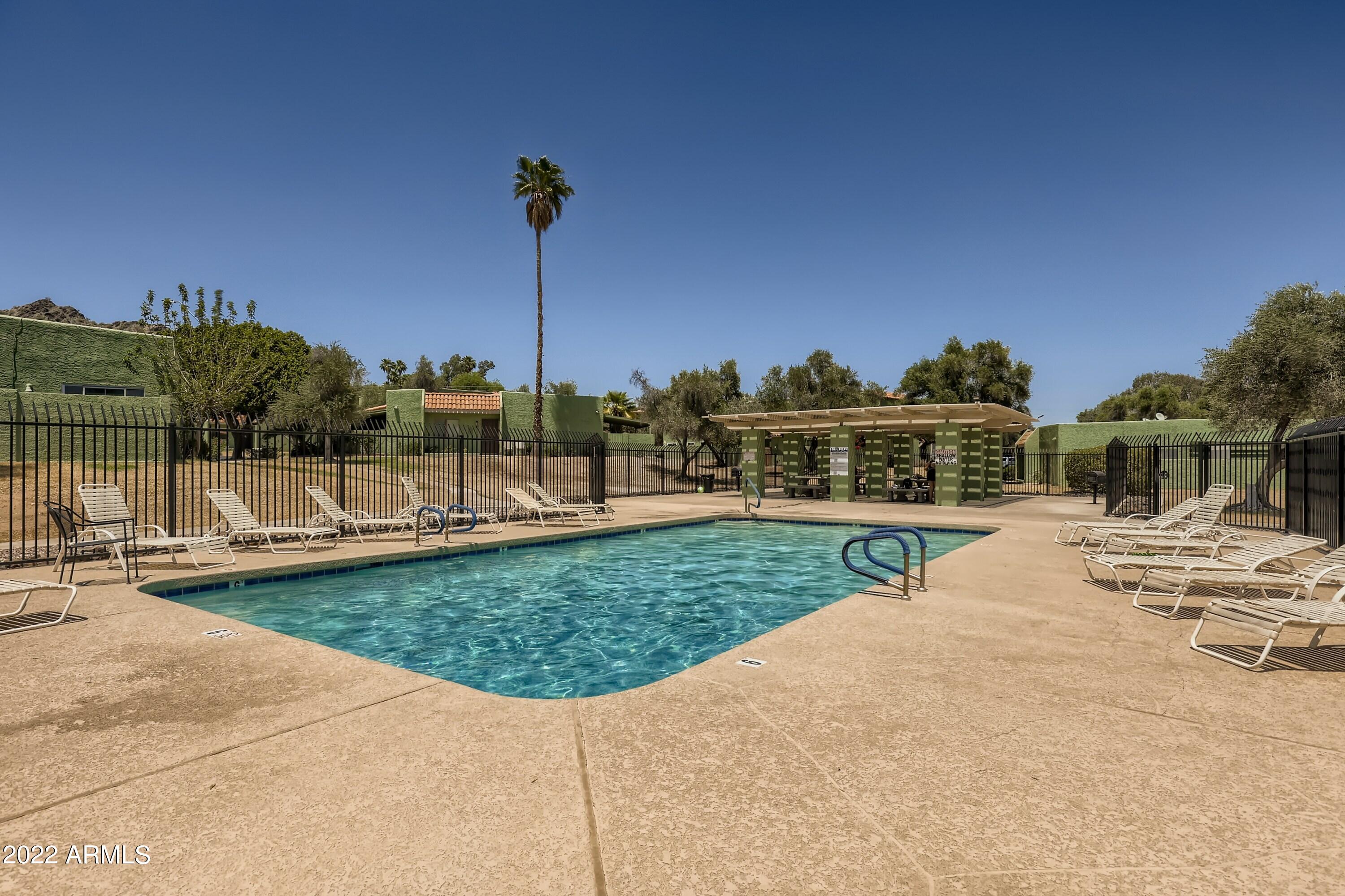 817 E COCHISE Drive