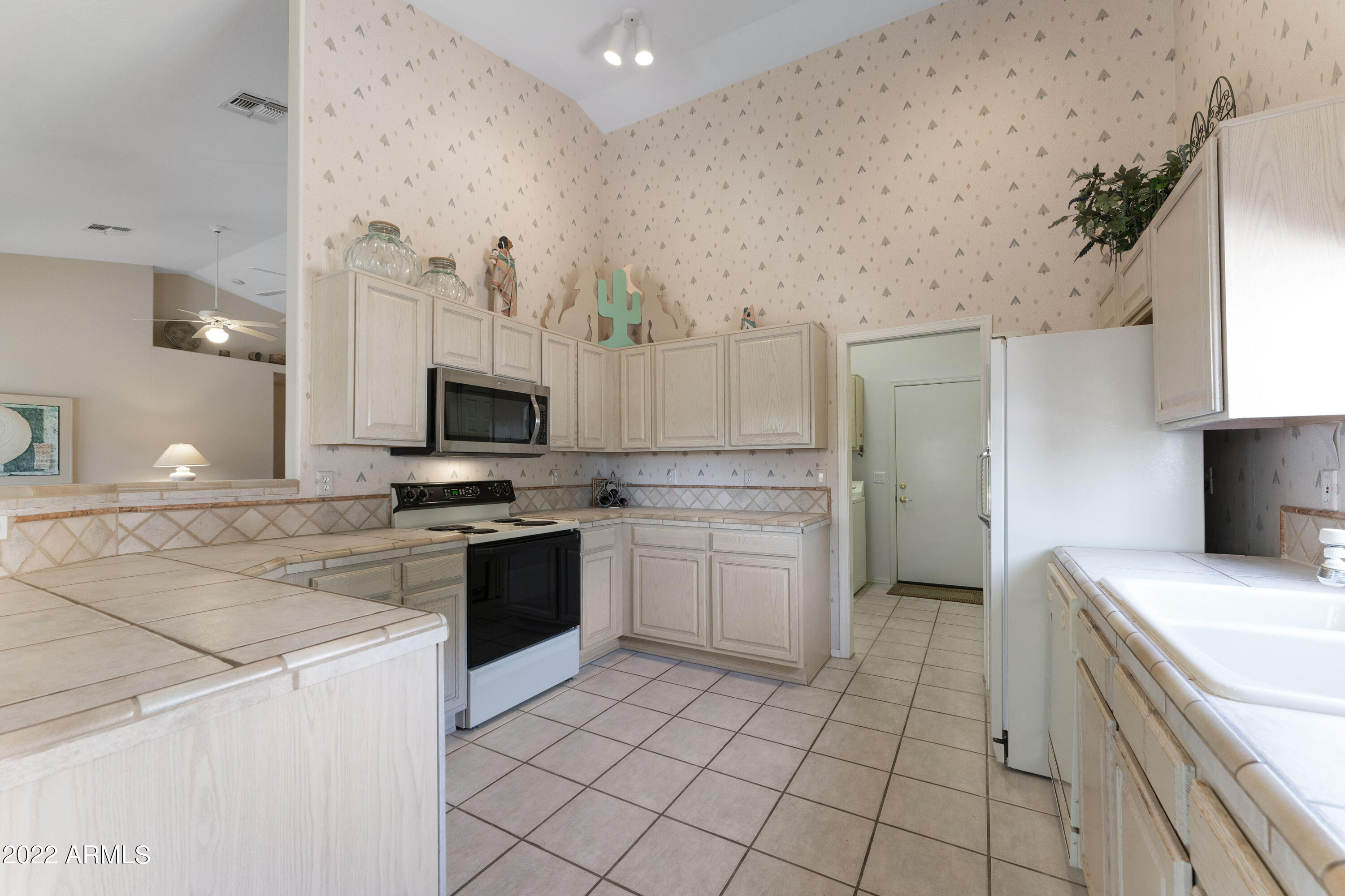 8747 W Maui Lane