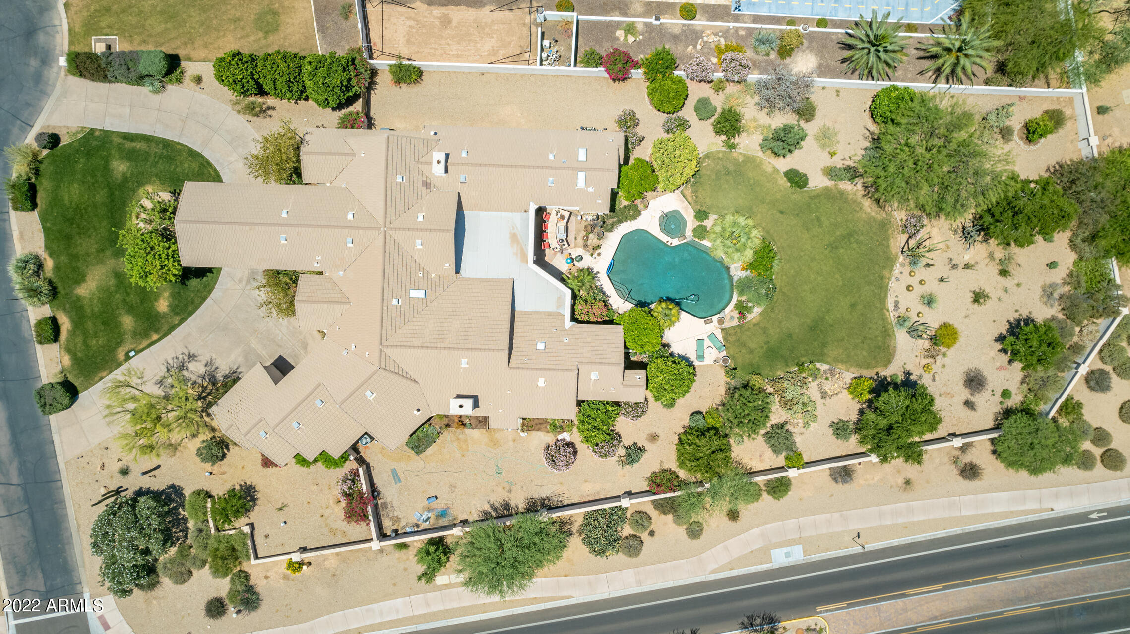 6760 E ARROYO Court