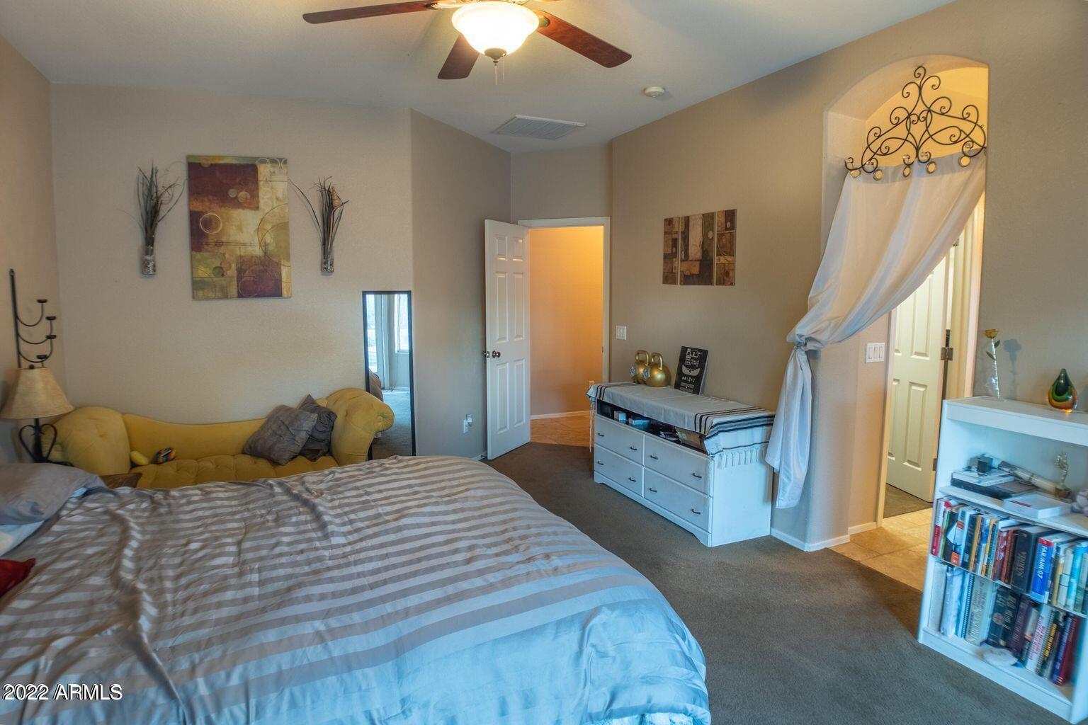 4533 E COUNTY DOWN Drive