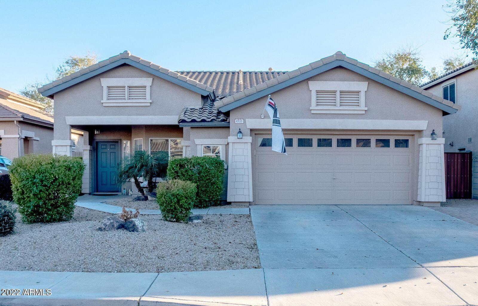 4533 E COUNTY DOWN Drive