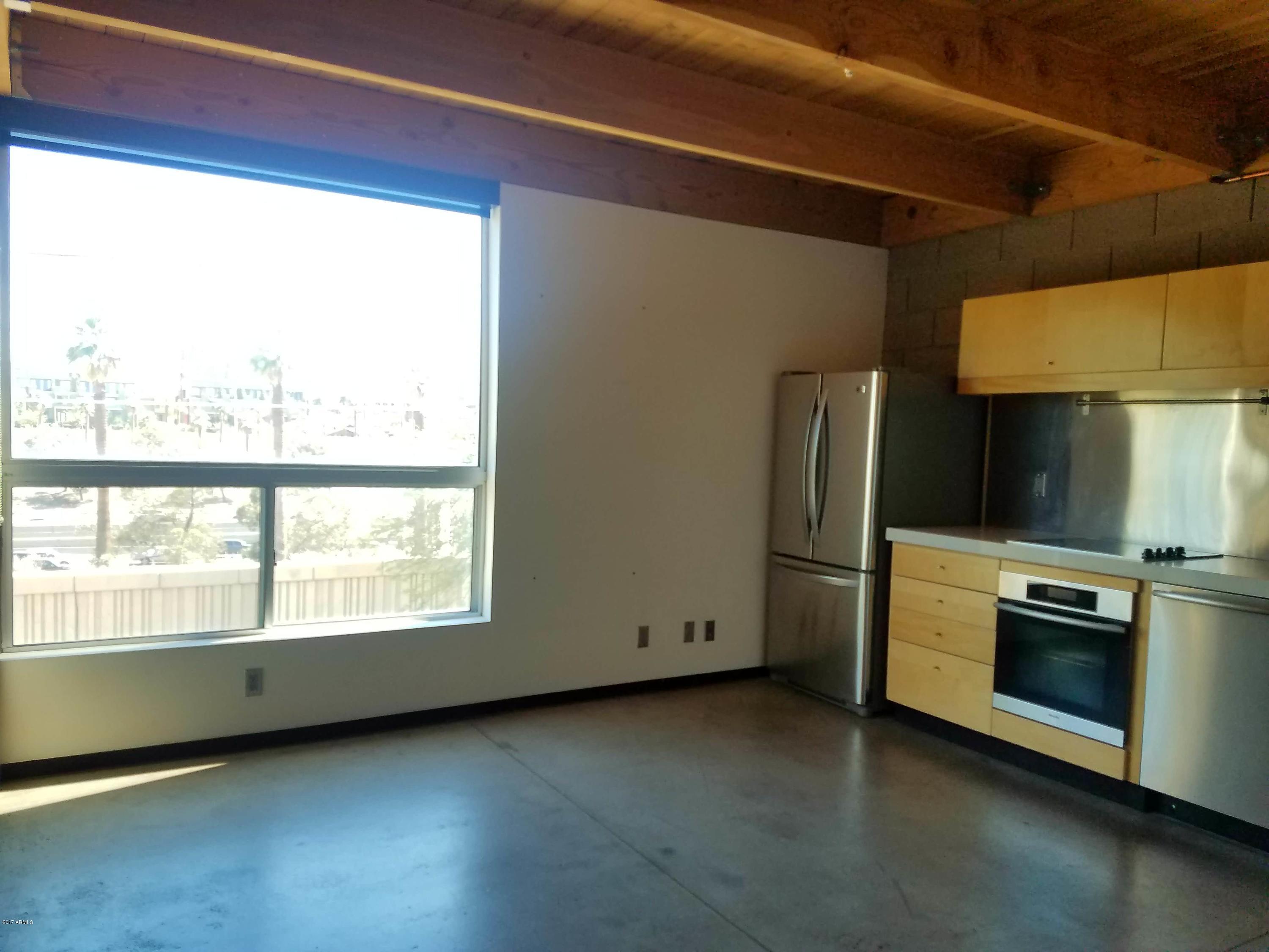 525 E WILLETTA Street Unit: 8