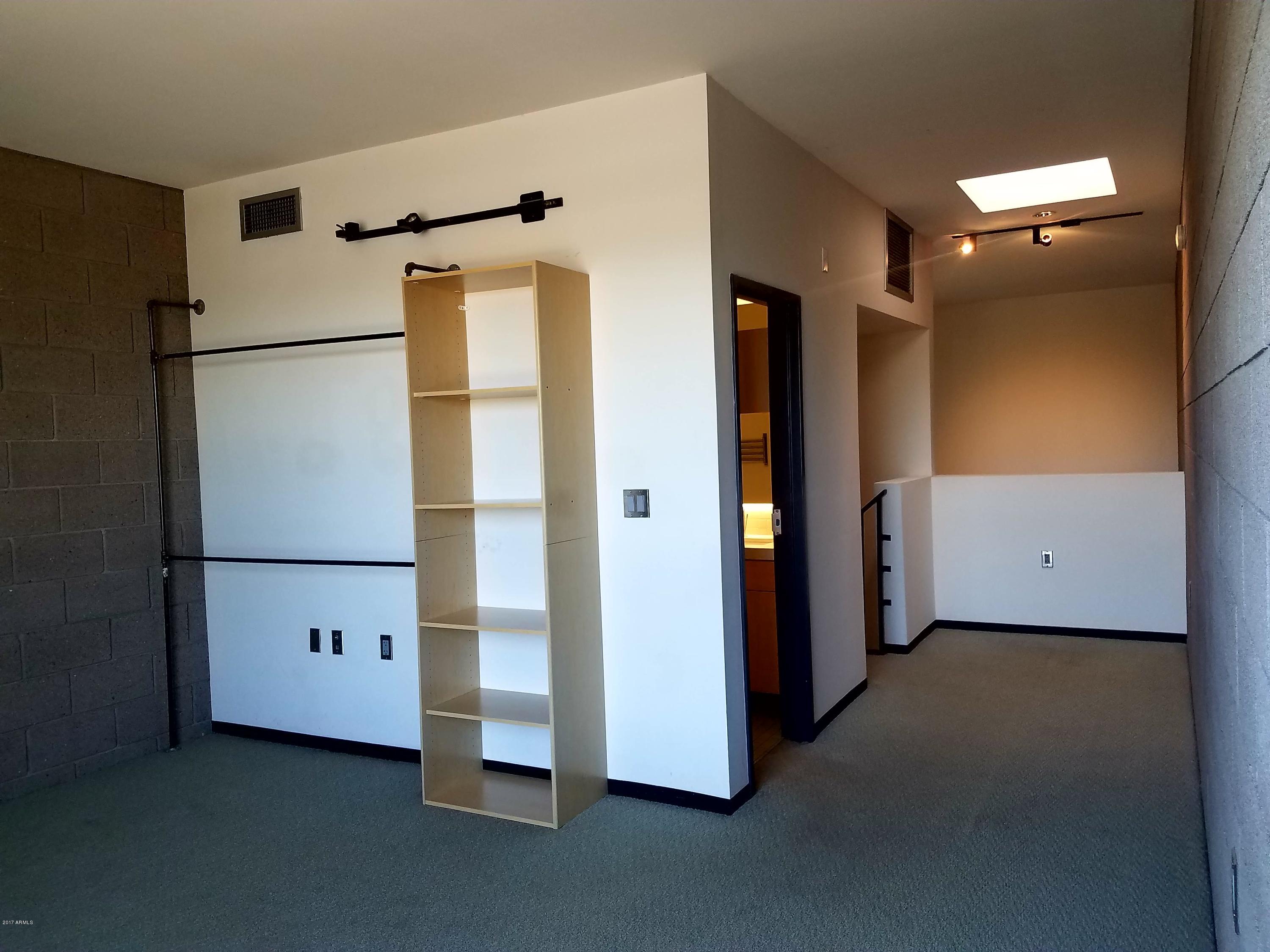 525 E WILLETTA Street Unit: 8