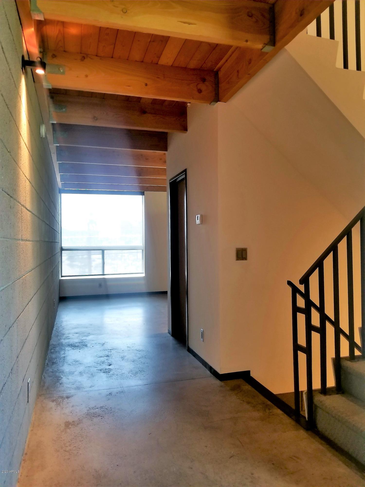 525 E WILLETTA Street Unit: 8
