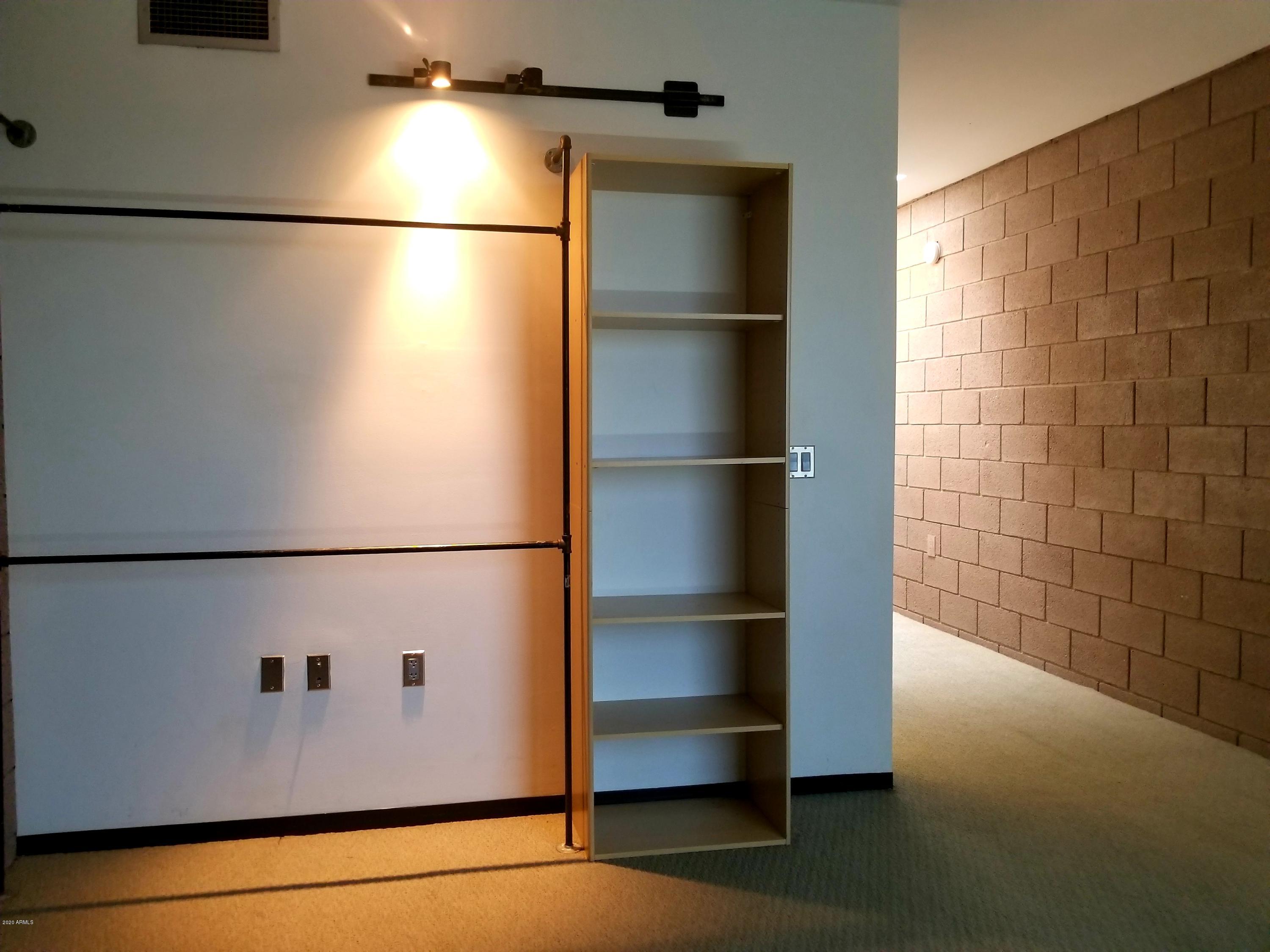 525 E WILLETTA Street Unit: 8