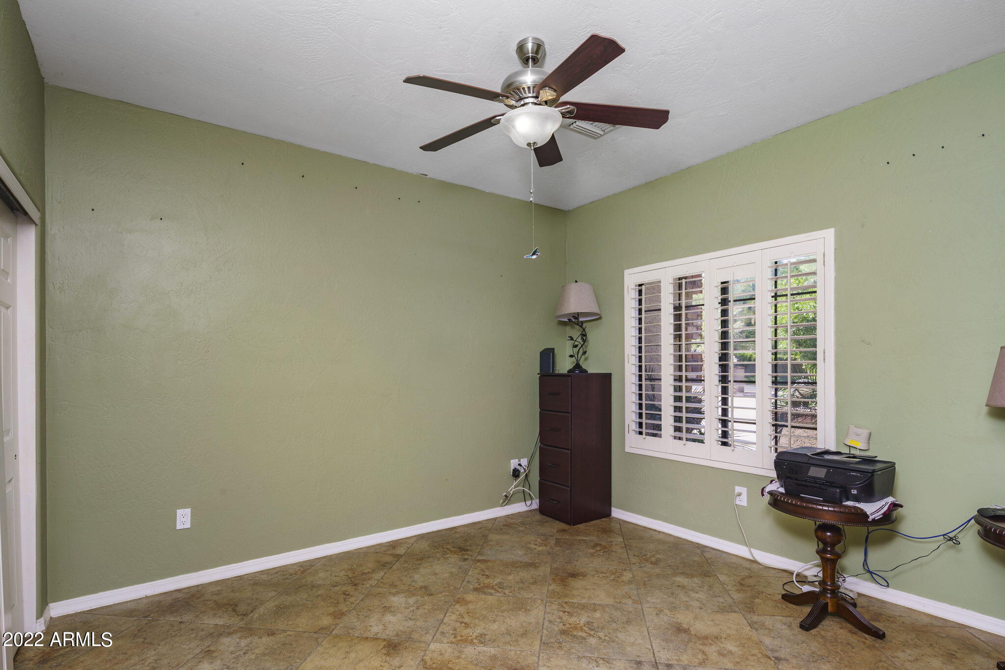 3635 E OASIS Circle
