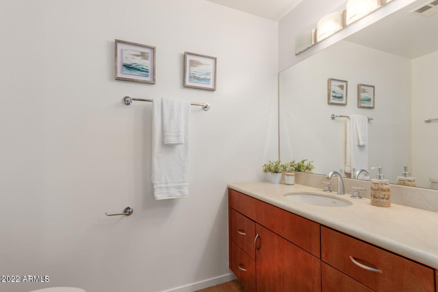 7161 E RANCHO VISTA Drive Unit: 1013