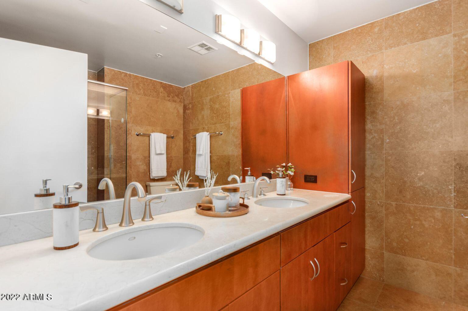 7161 E RANCHO VISTA Drive Unit: 1013