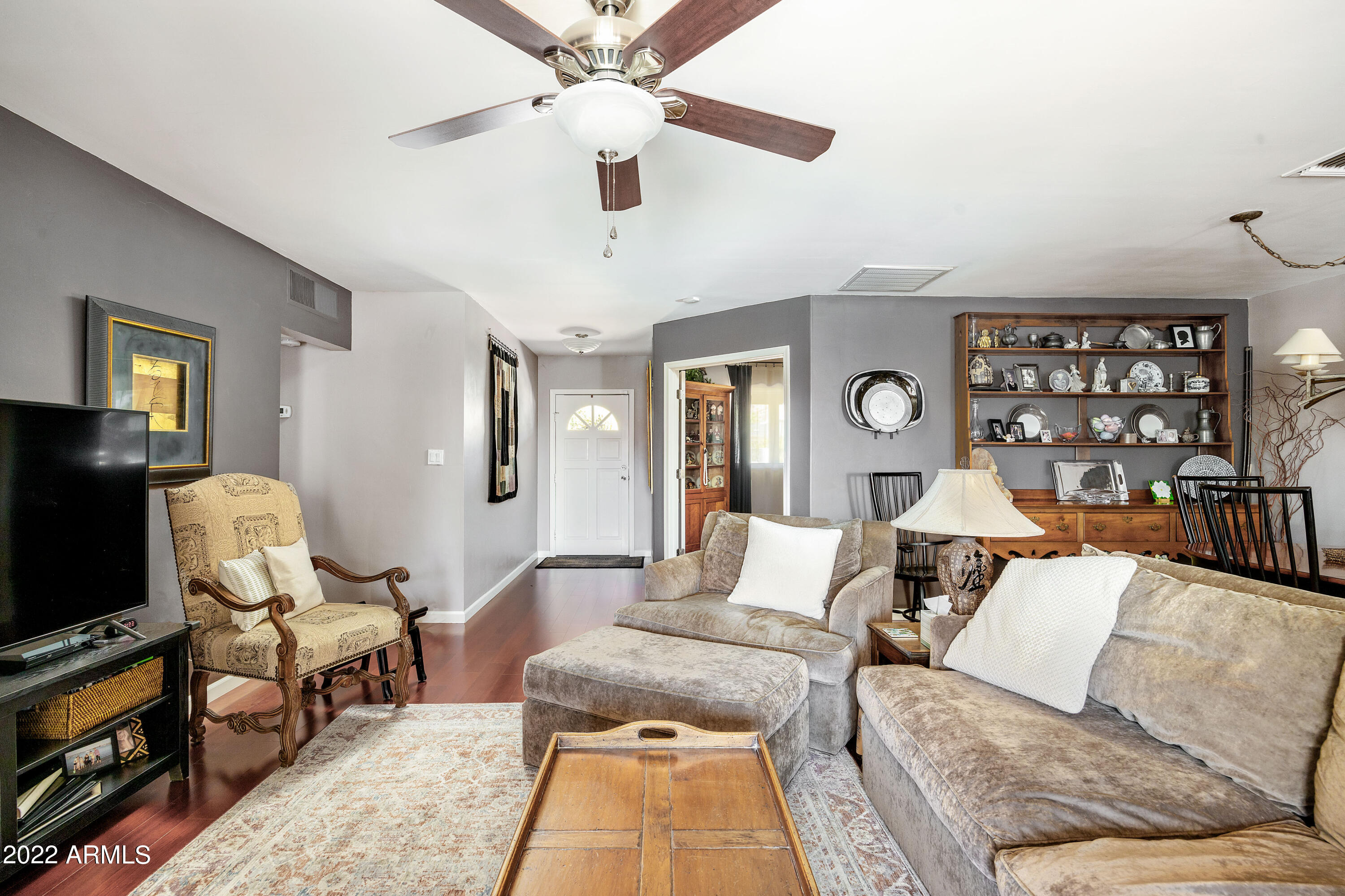 4301 E Calle Redonda --