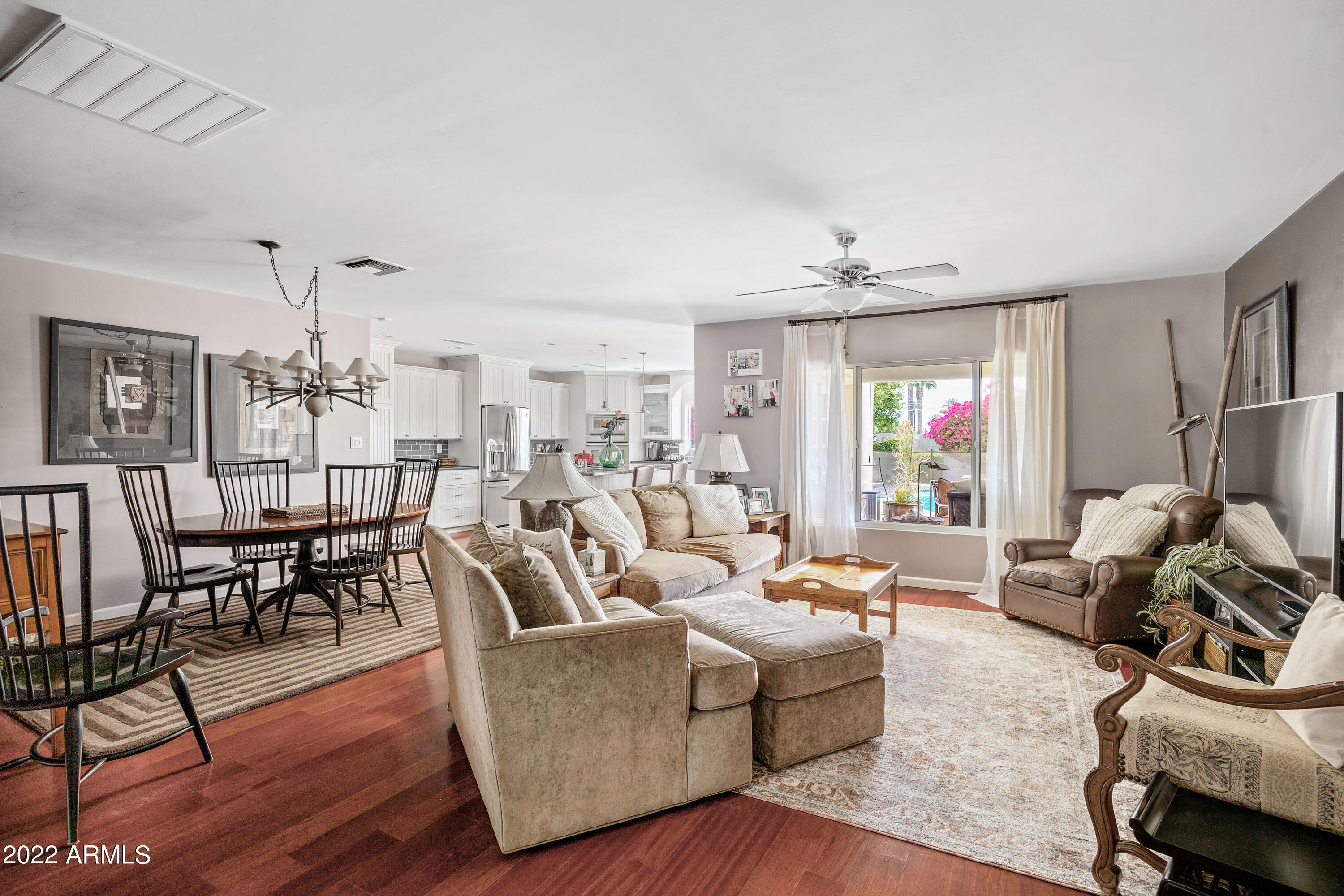 4301 E Calle Redonda --