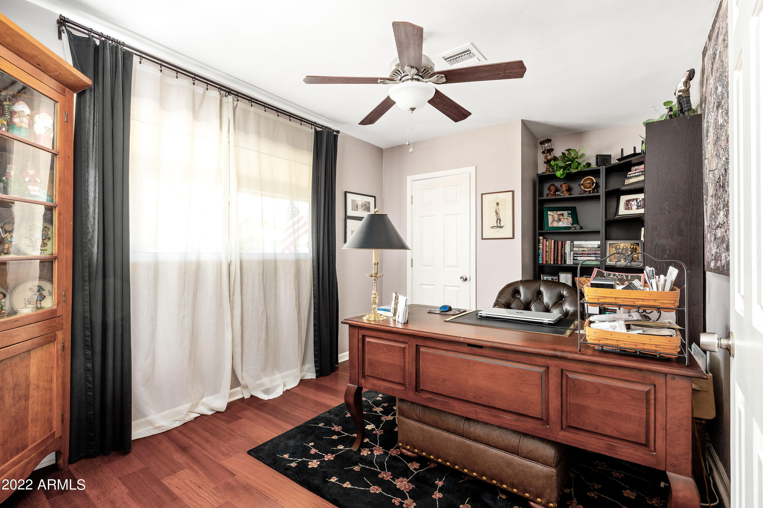 4301 E Calle Redonda --