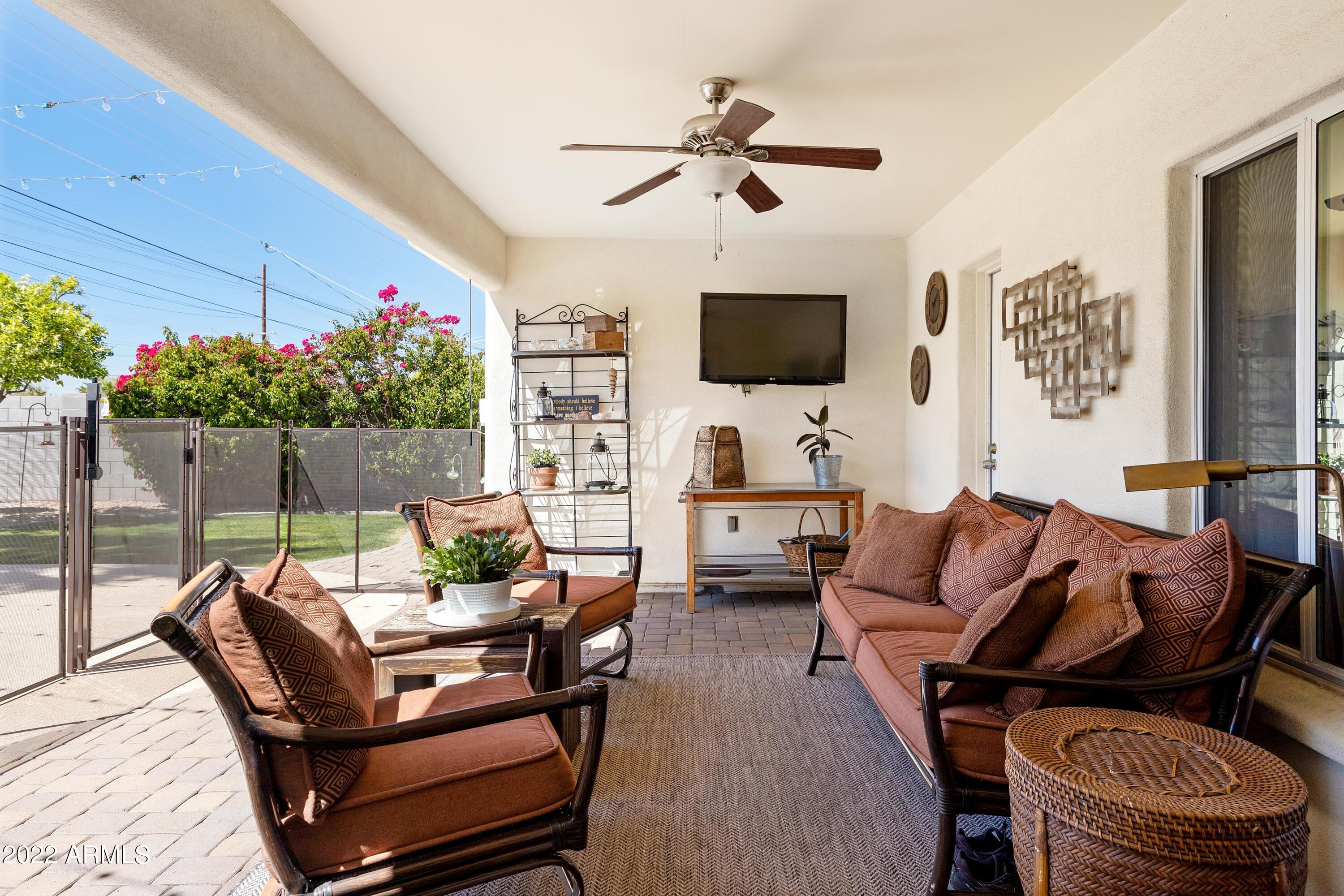 4301 E Calle Redonda --