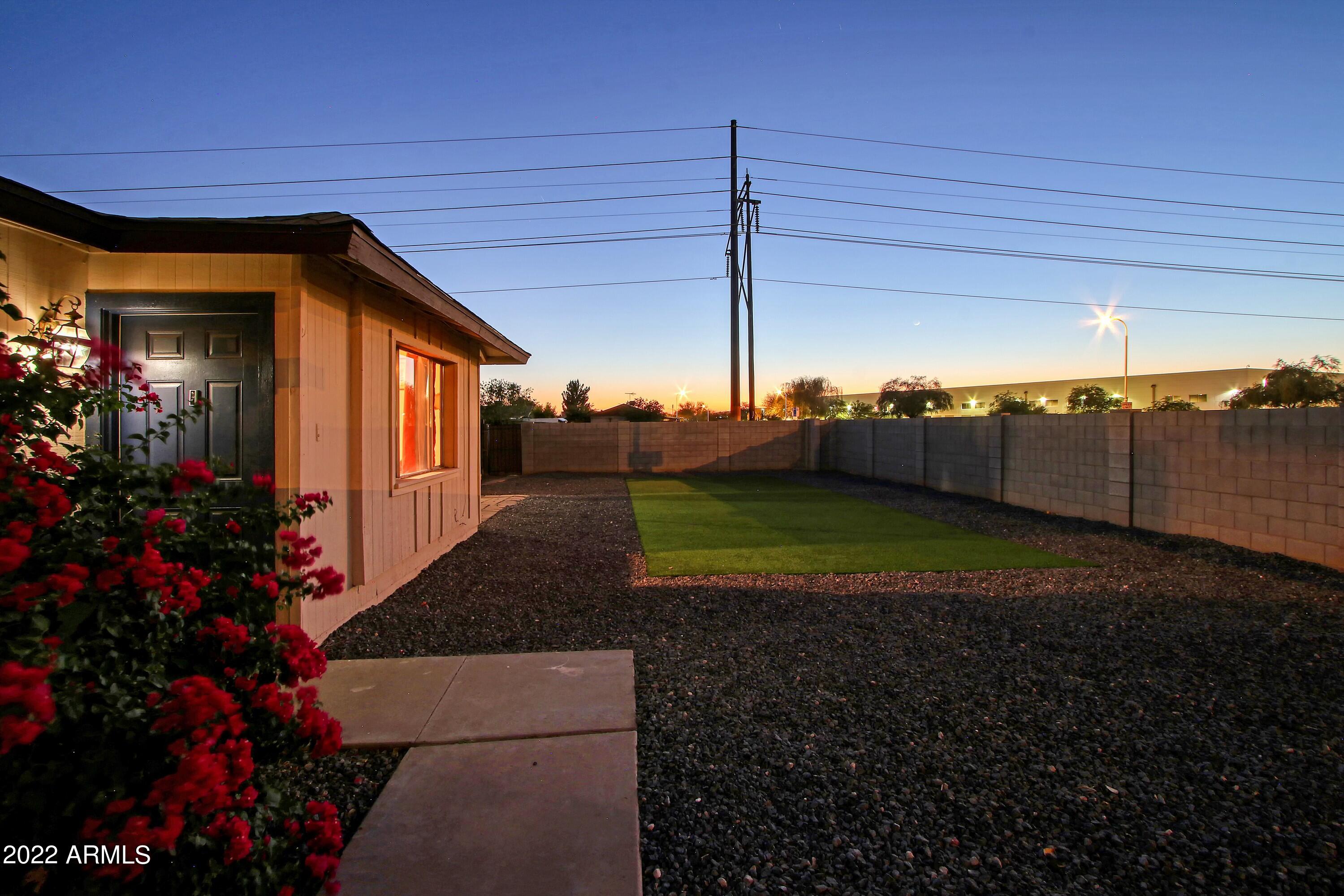 5202 S 46TH Place