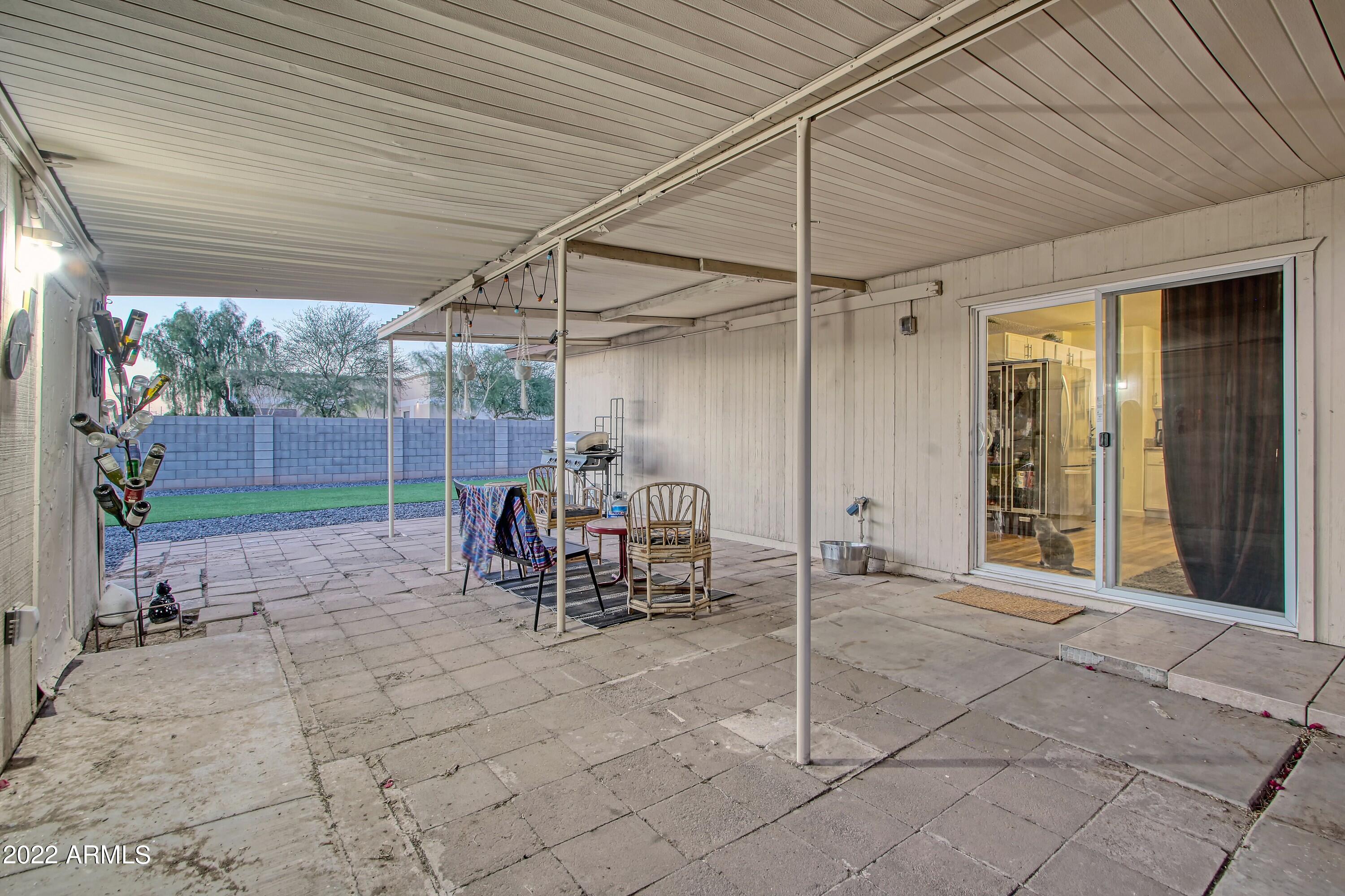 5202 S 46TH Place